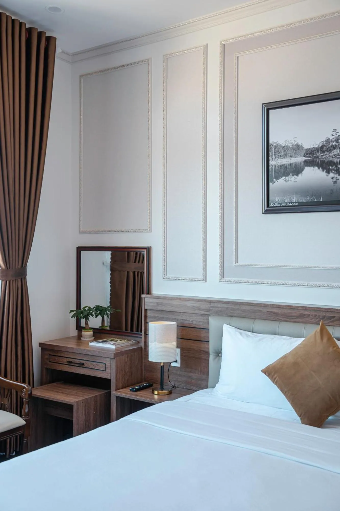 Bed in PINE VIEW Hotel Dalat