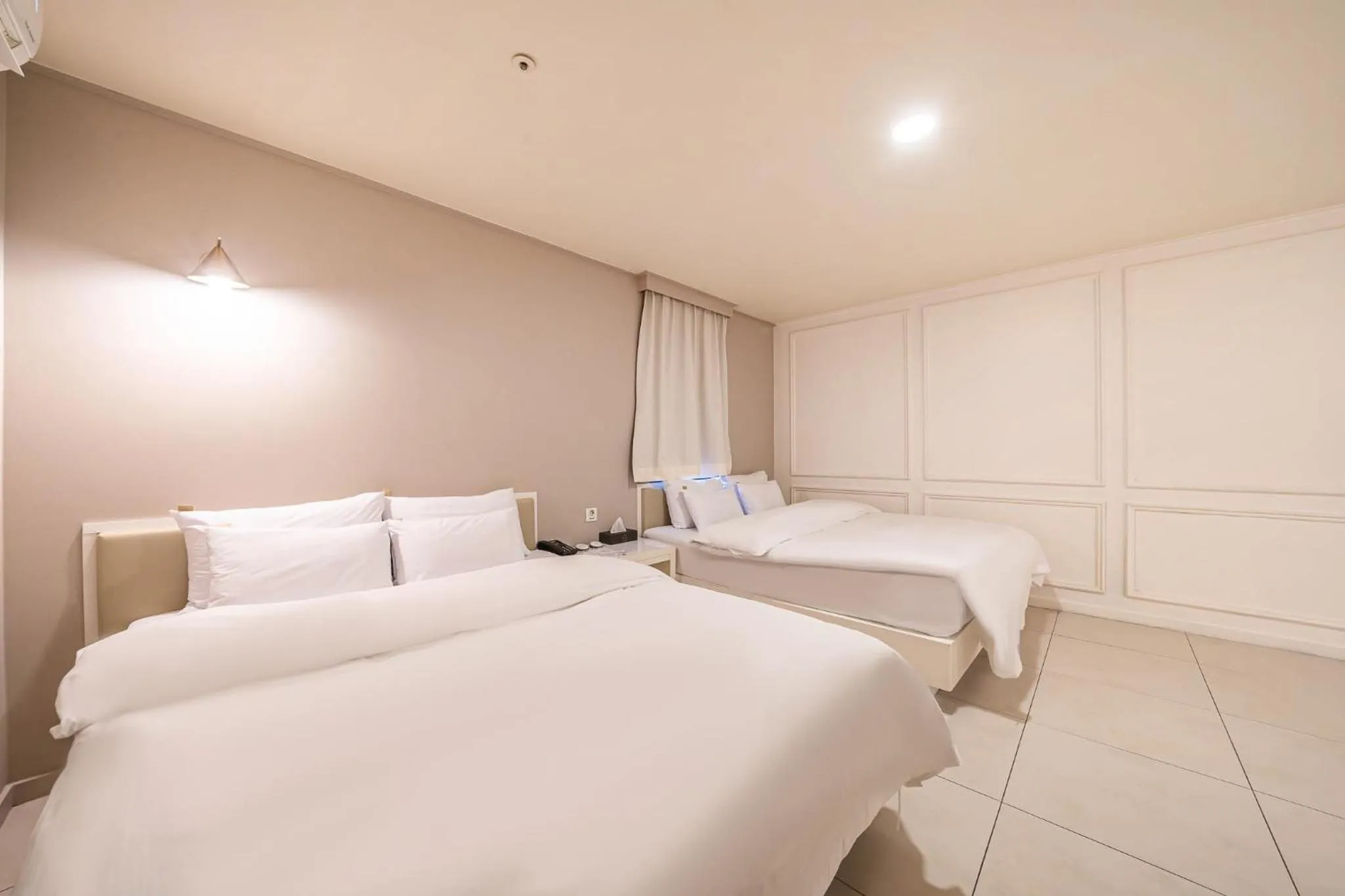 Bed in HOTEL STAY AYANA DAEJEON