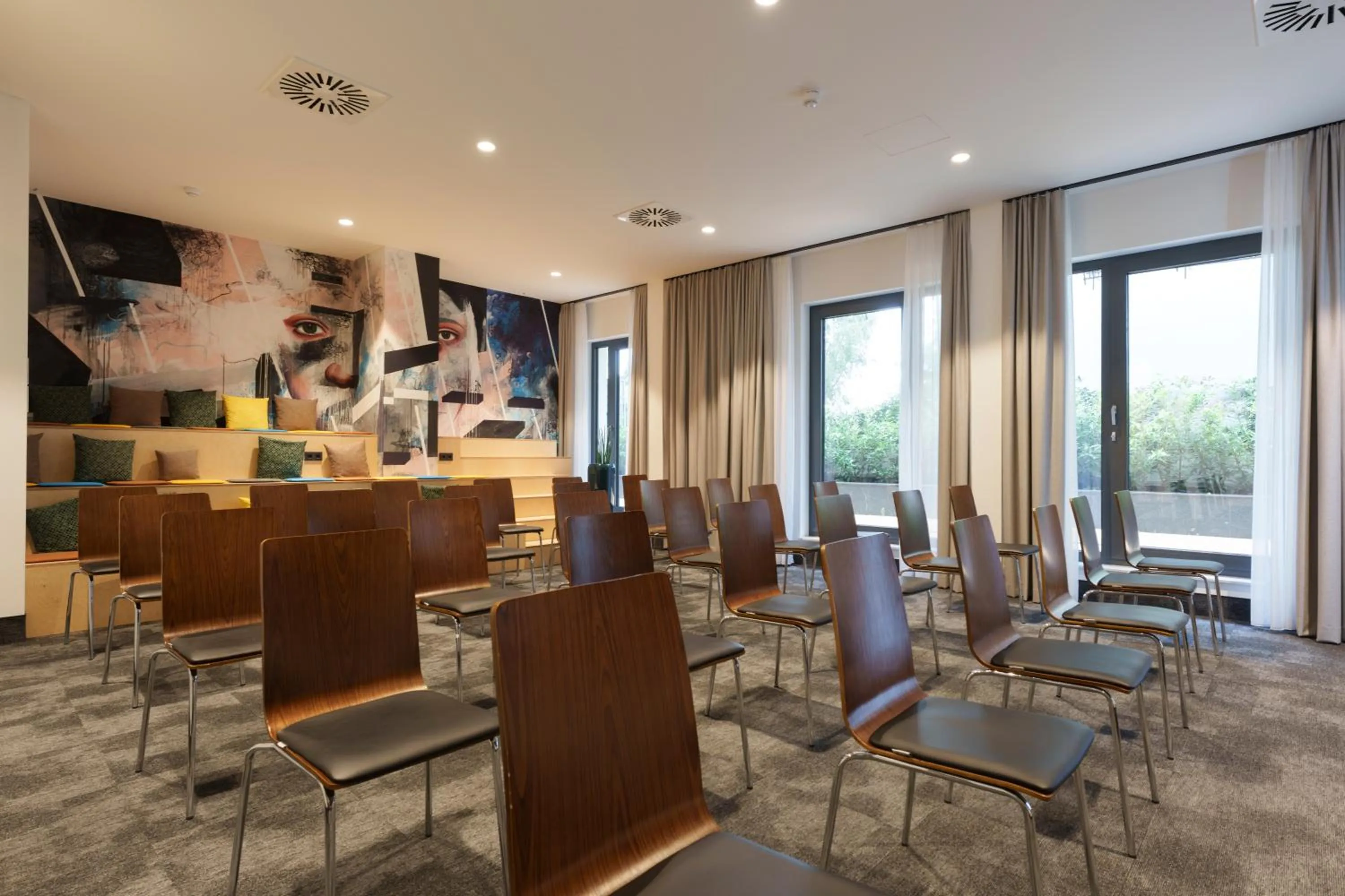 Meeting/conference room in Vienna House Easy by Wyndham Berlin Potsdamer Platz