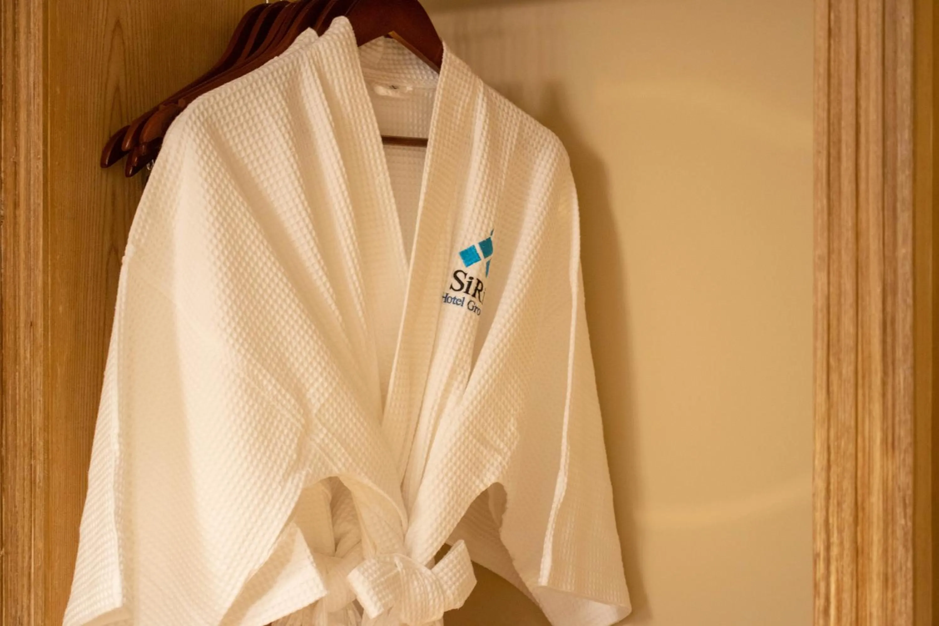 Bedroom in Siri Ratchadamnoen Bangkok Hotel