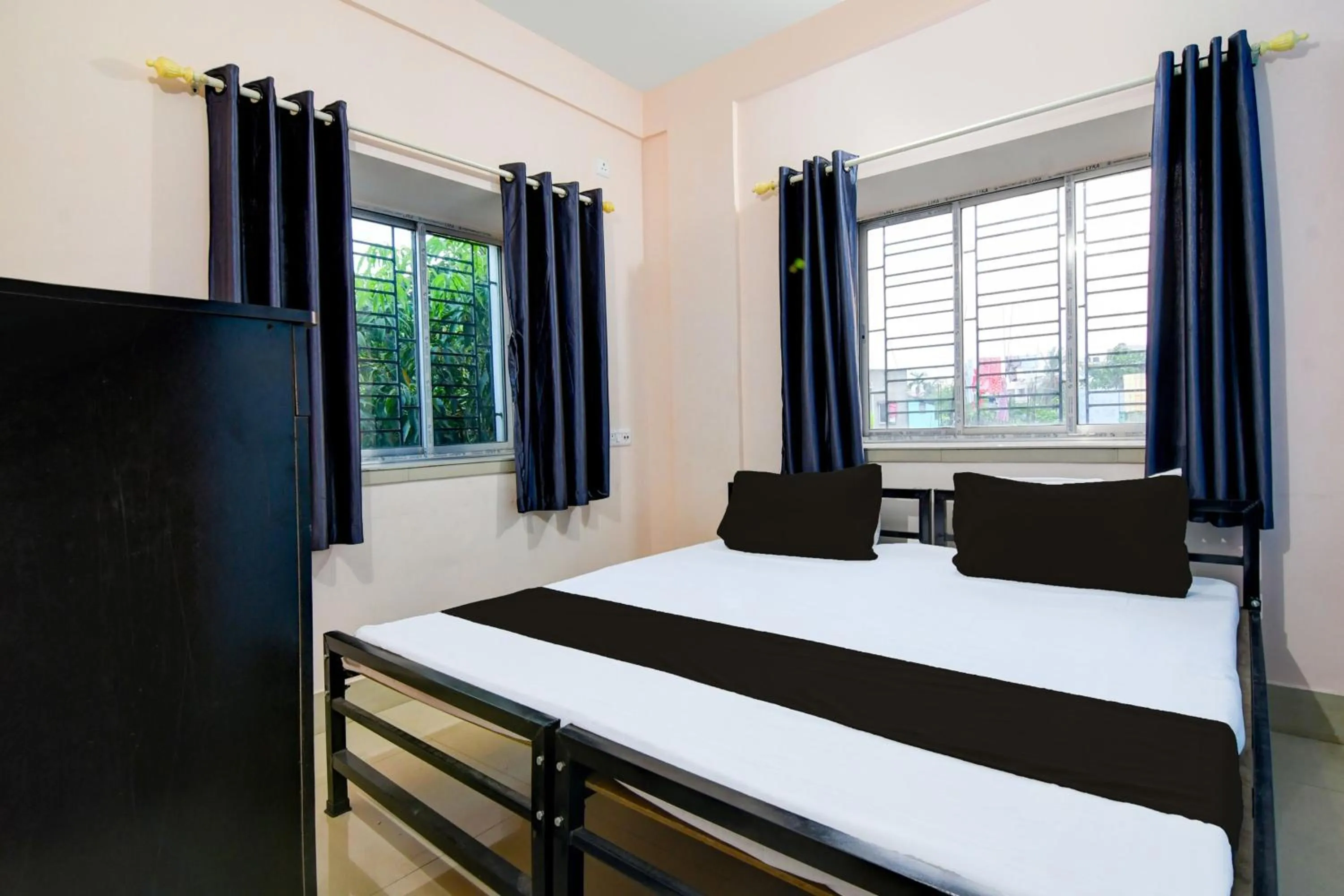 Bedroom, Bed in Hotel O DA Guest Home