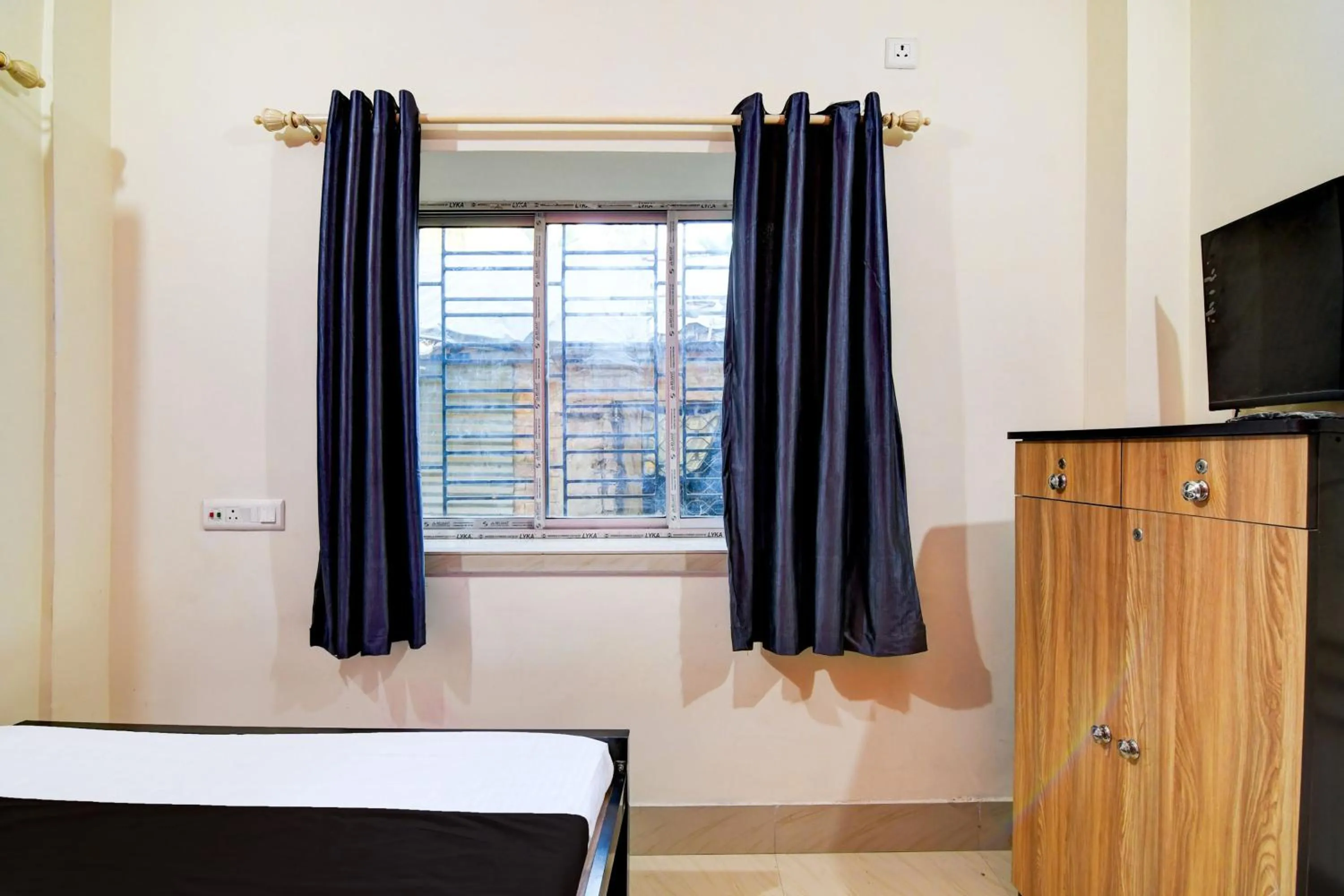 Bedroom, Bed in Hotel O DA Guest Home