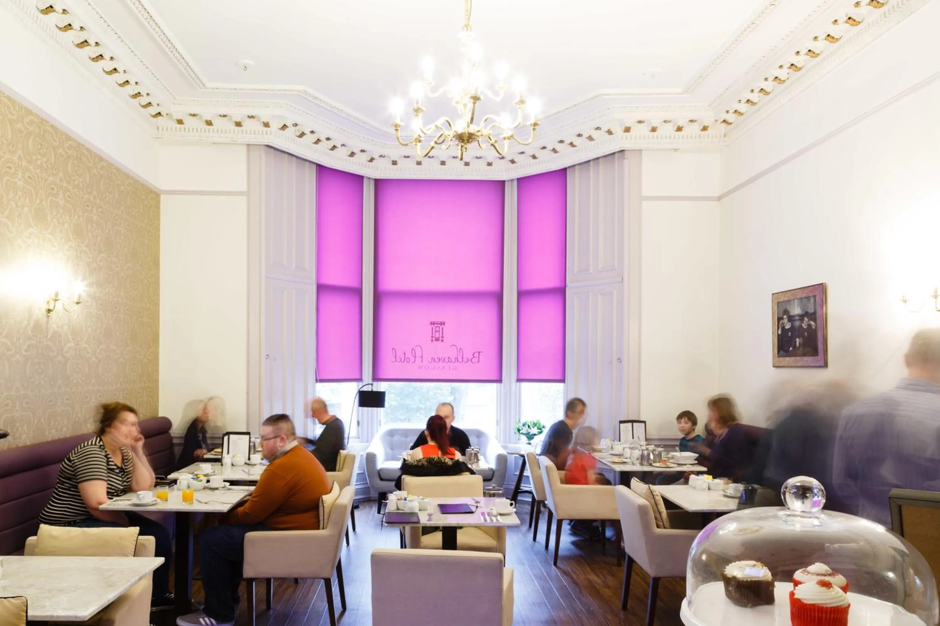 Communal lounge/ TV room in The Belhaven Hotel