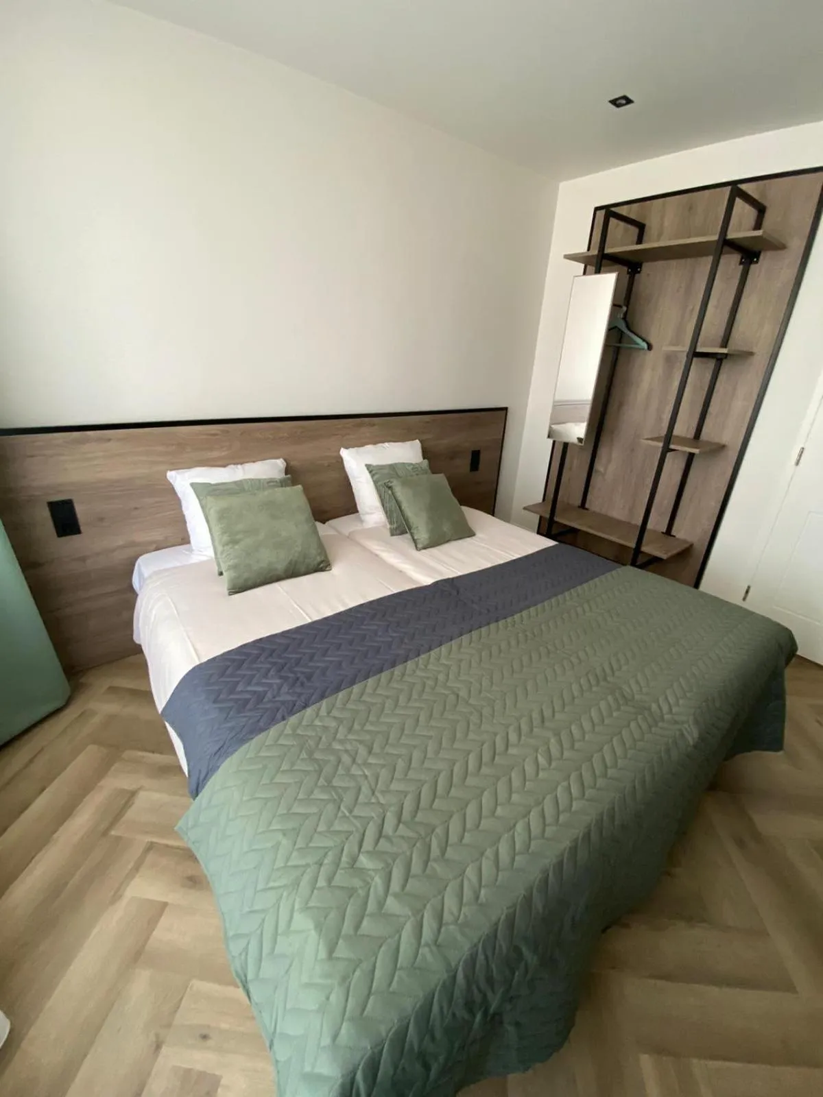 Bed in HarTeluk Joure