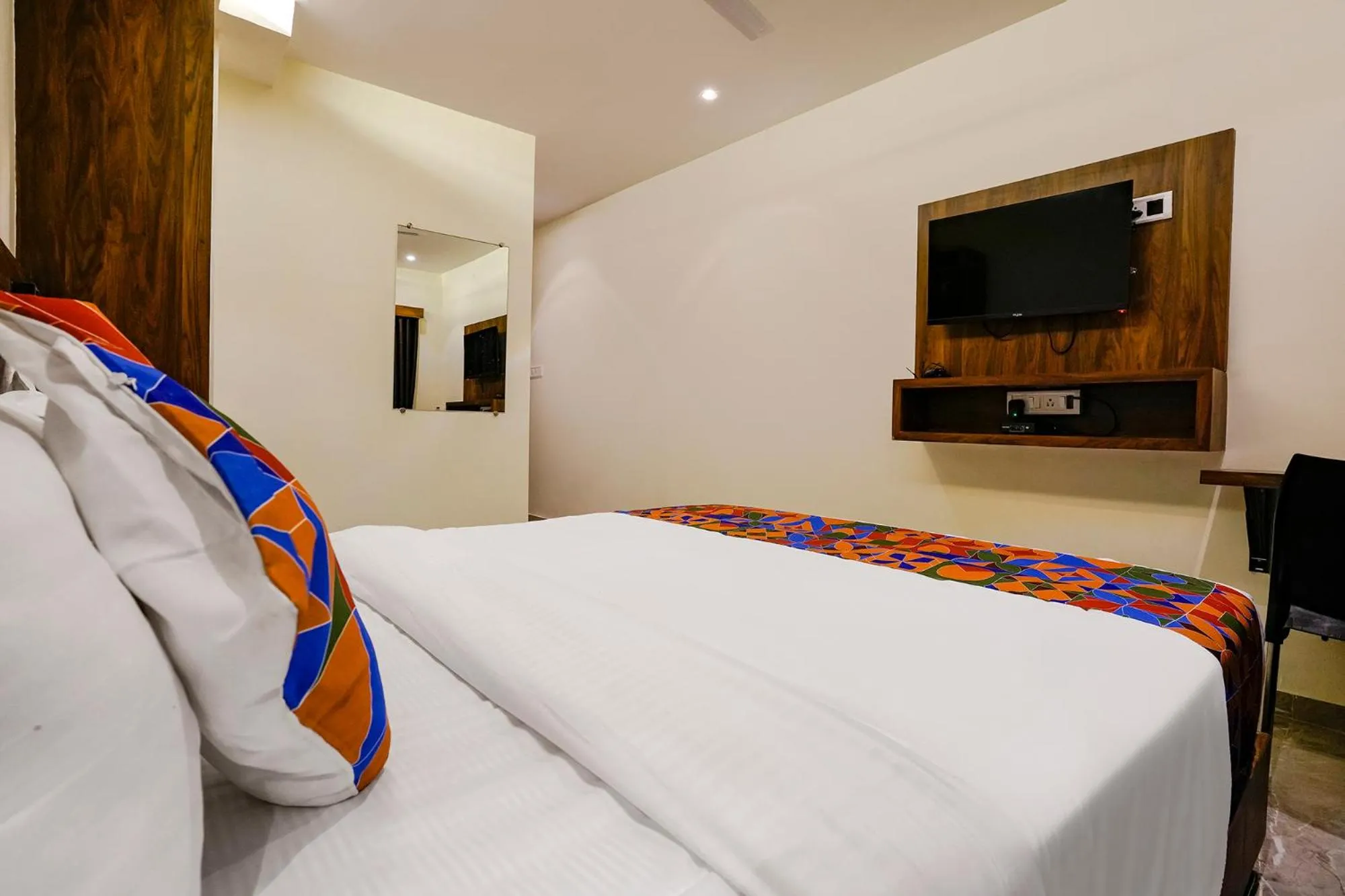 Bed in FabHotel Antlers - Nr Boriwali