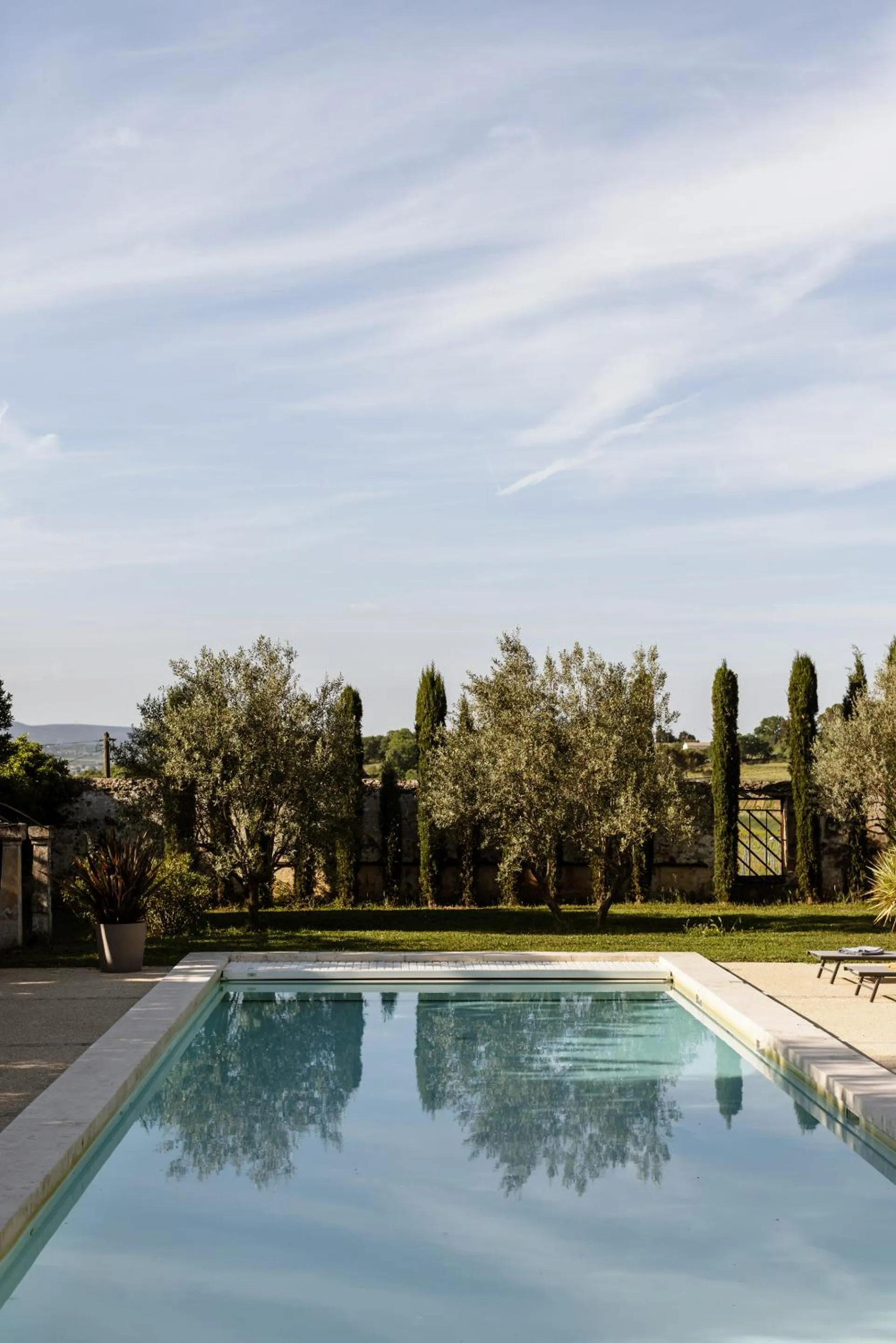 Pool view in Le Domaine de L'Osage