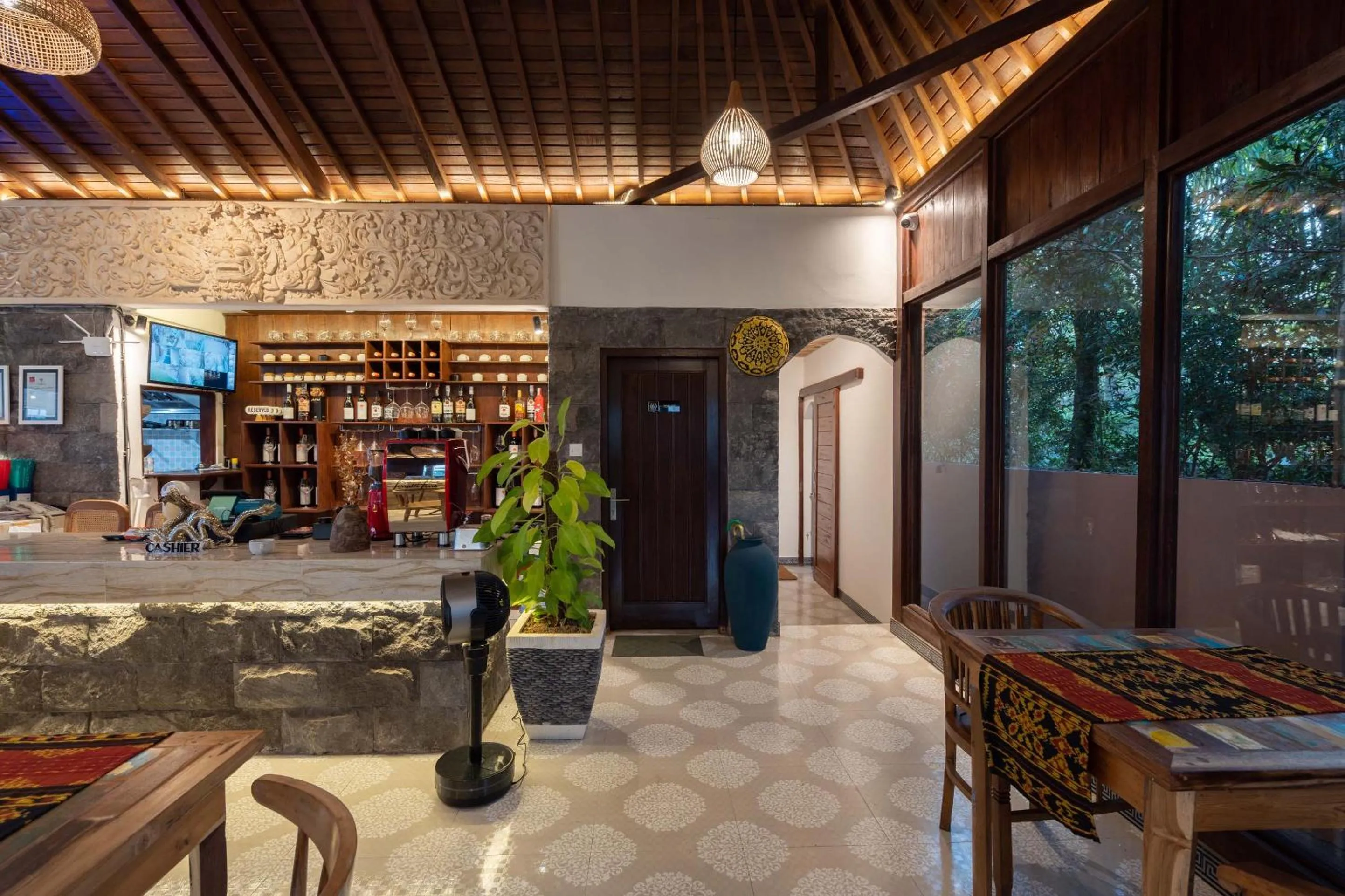 Restaurant/places to eat in Barong Bali Resort Ubud