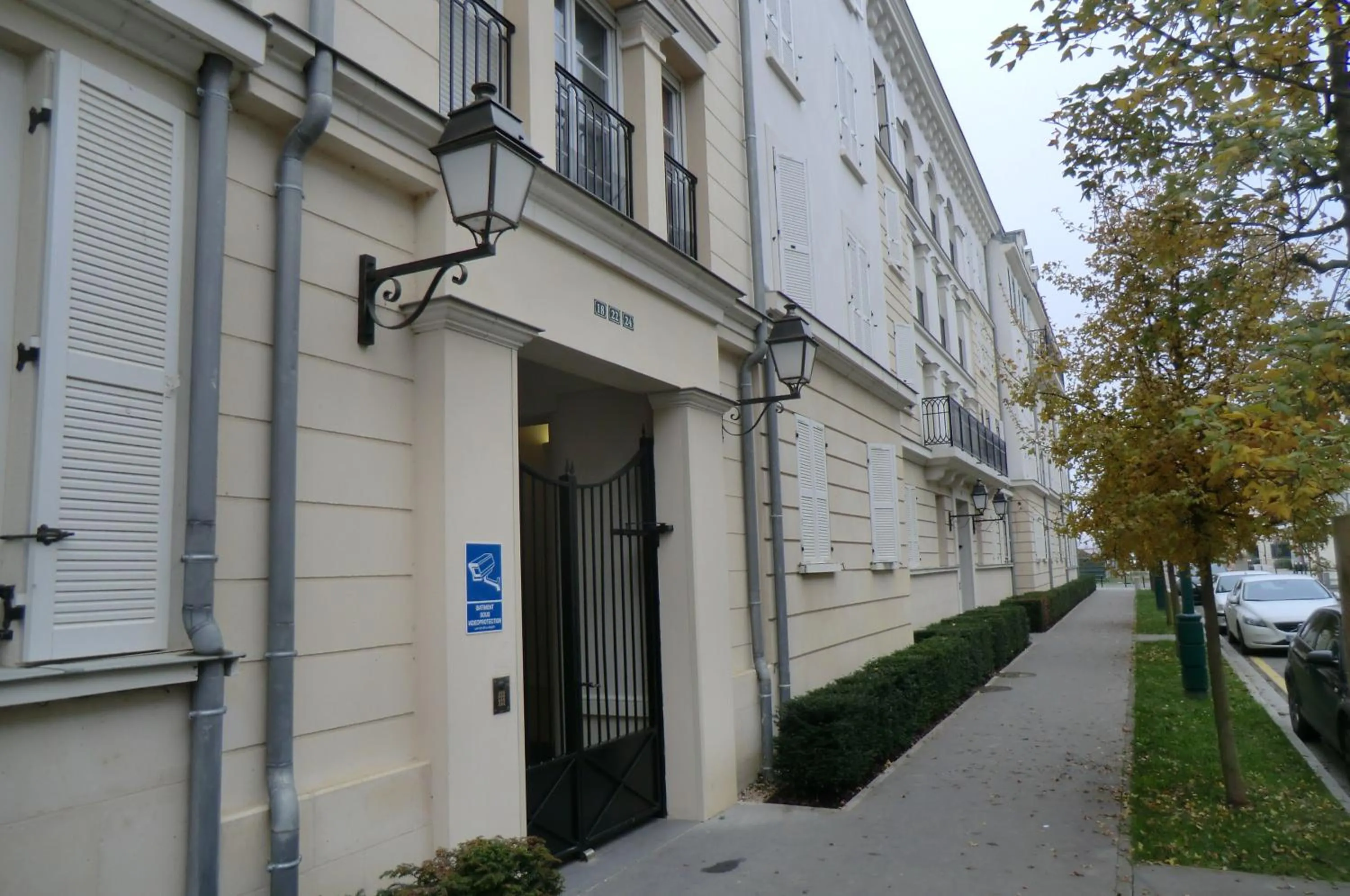 Area and facilities in Appartement Serris