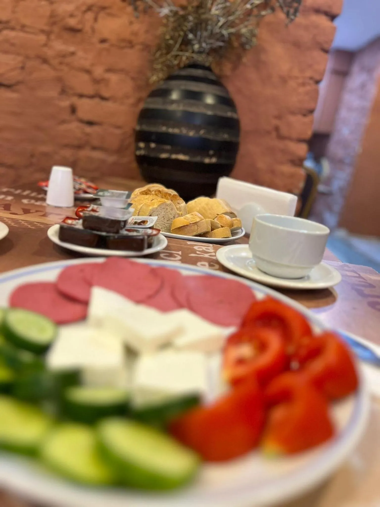 Restaurant/places to eat in Bali Star City Hotel