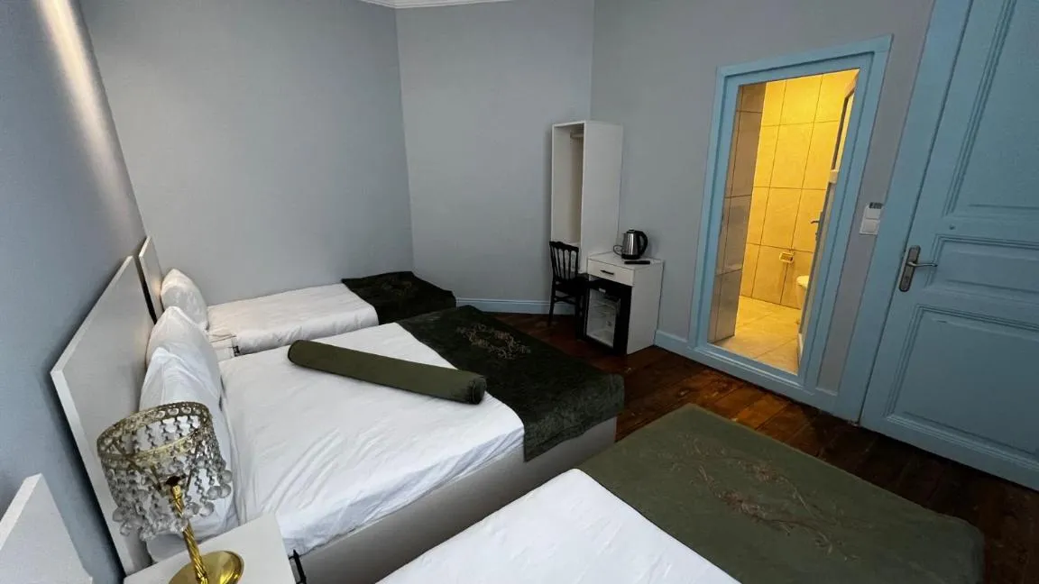 Photo of the whole room, Bed in Bali Star City Hotel