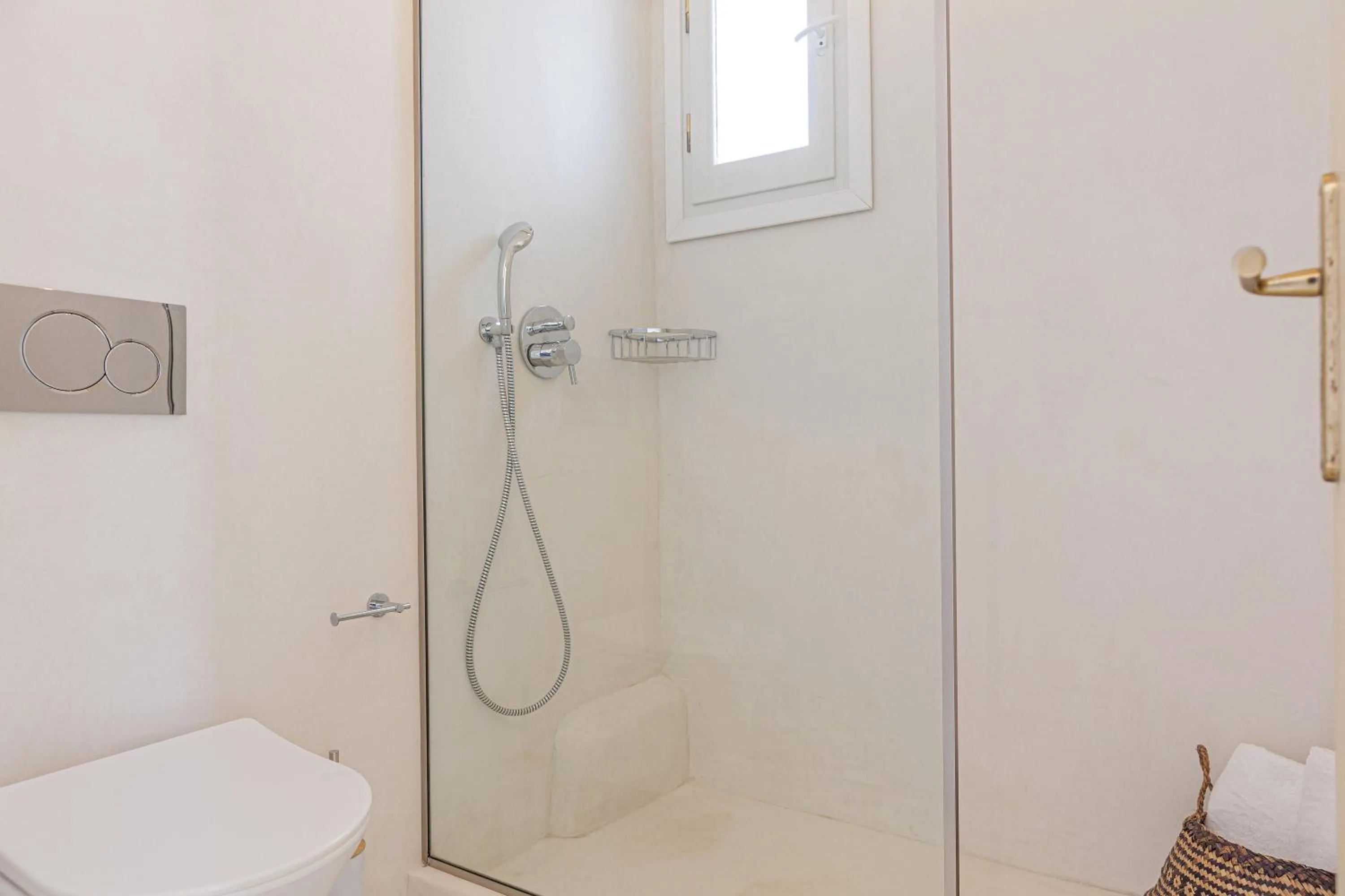 Shower in Irida Vacation Suites