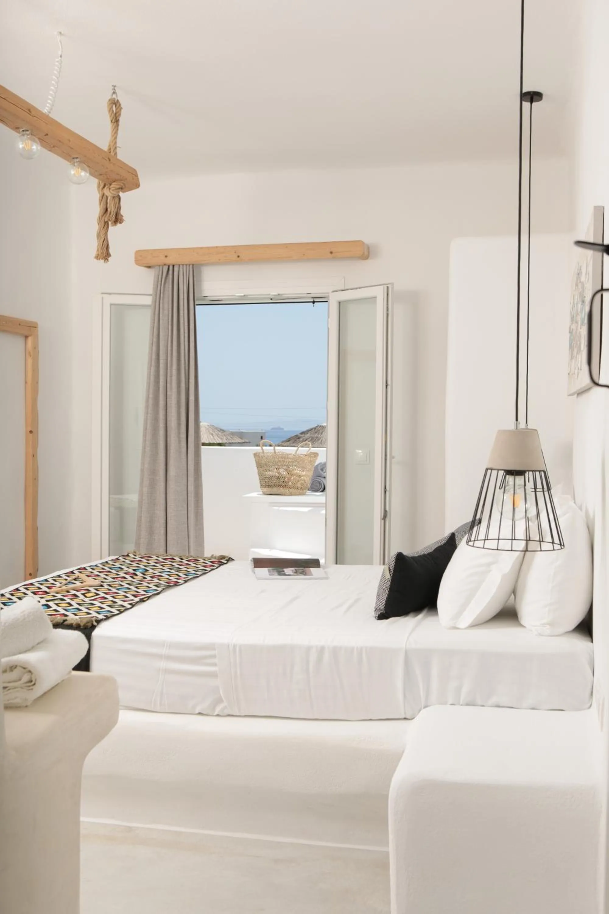 Bed in Irida Vacation Suites