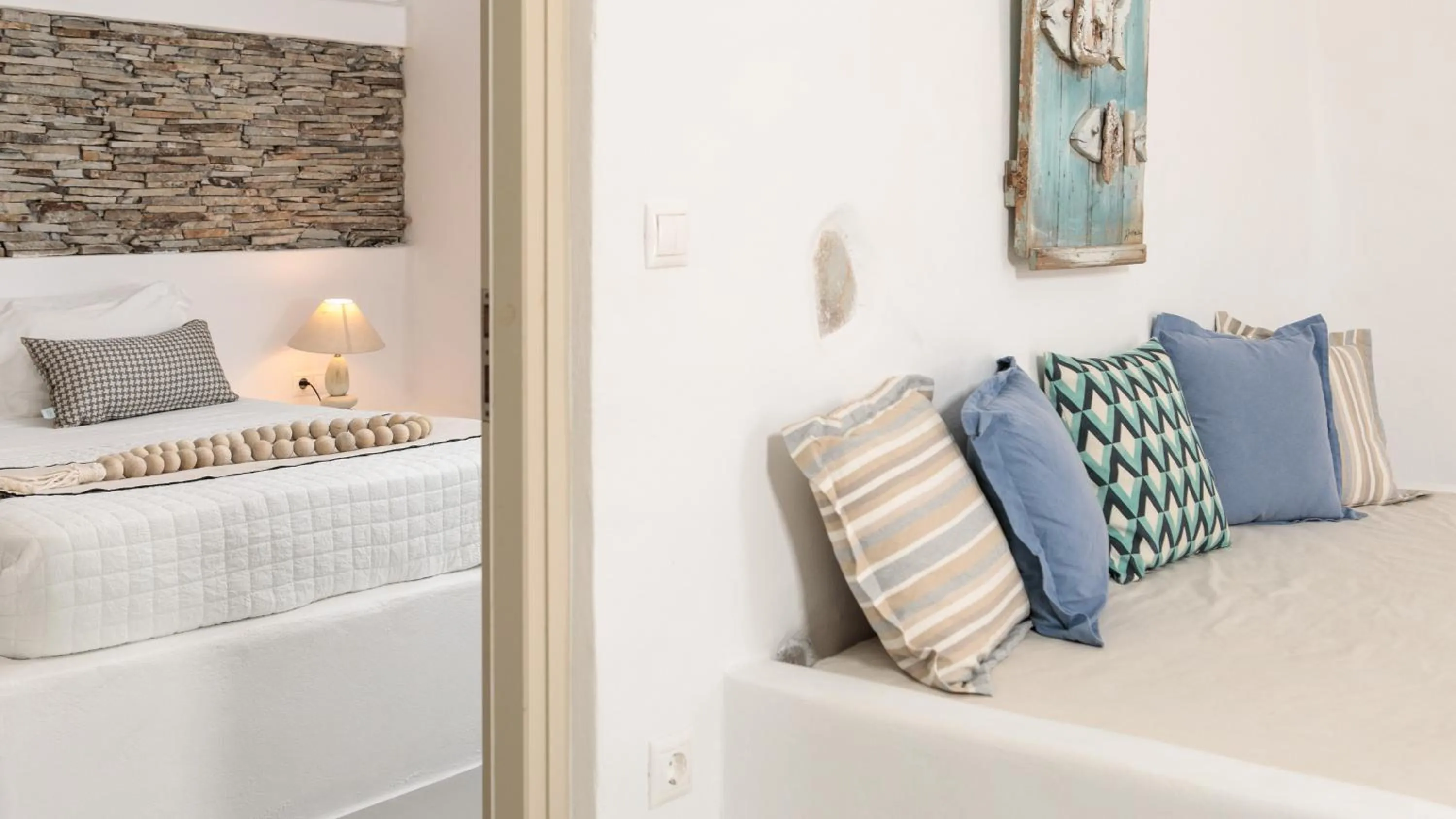 Bed in Irida Vacation Suites