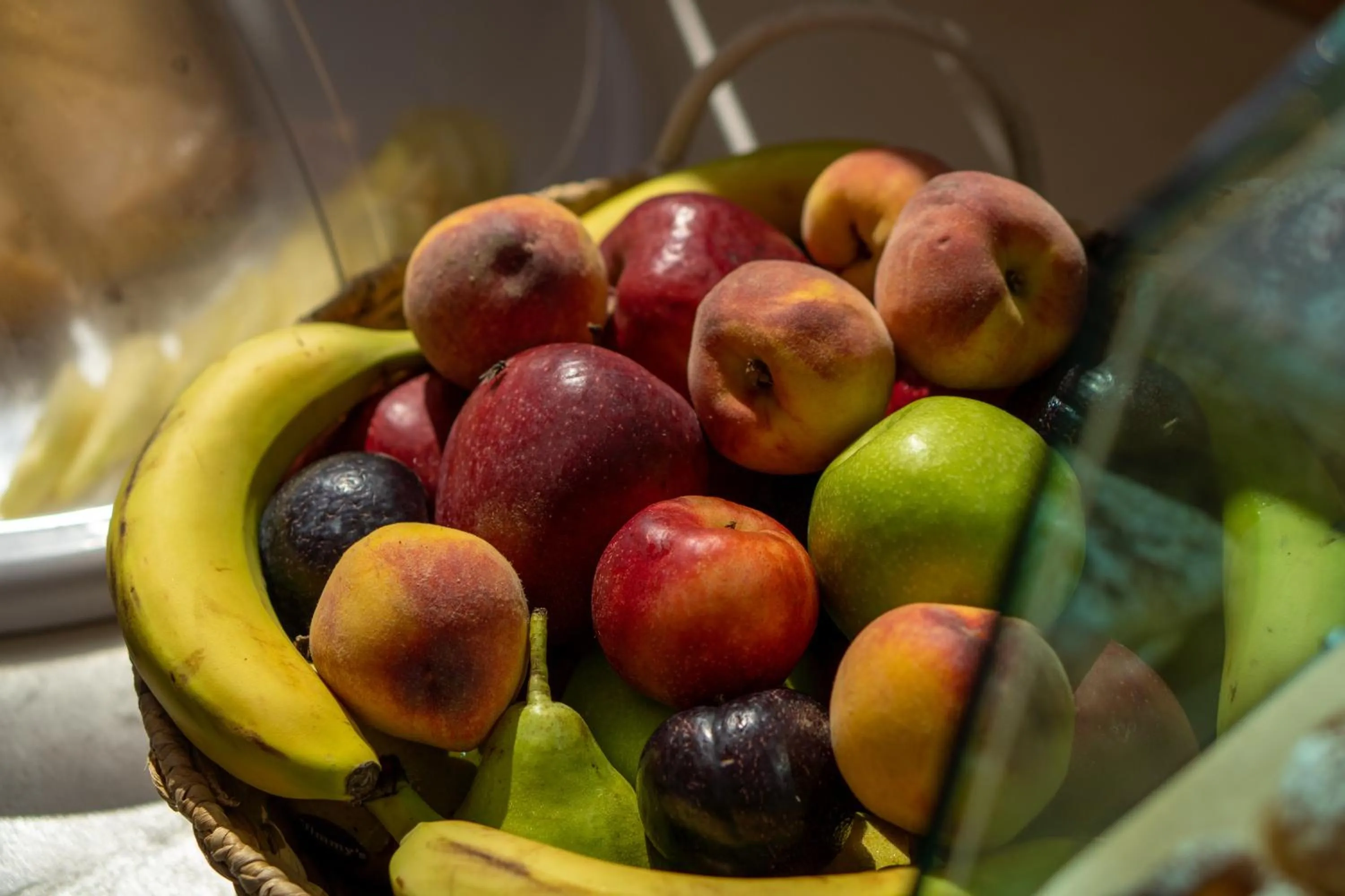 Food and drinks in Irida Vacation Suites