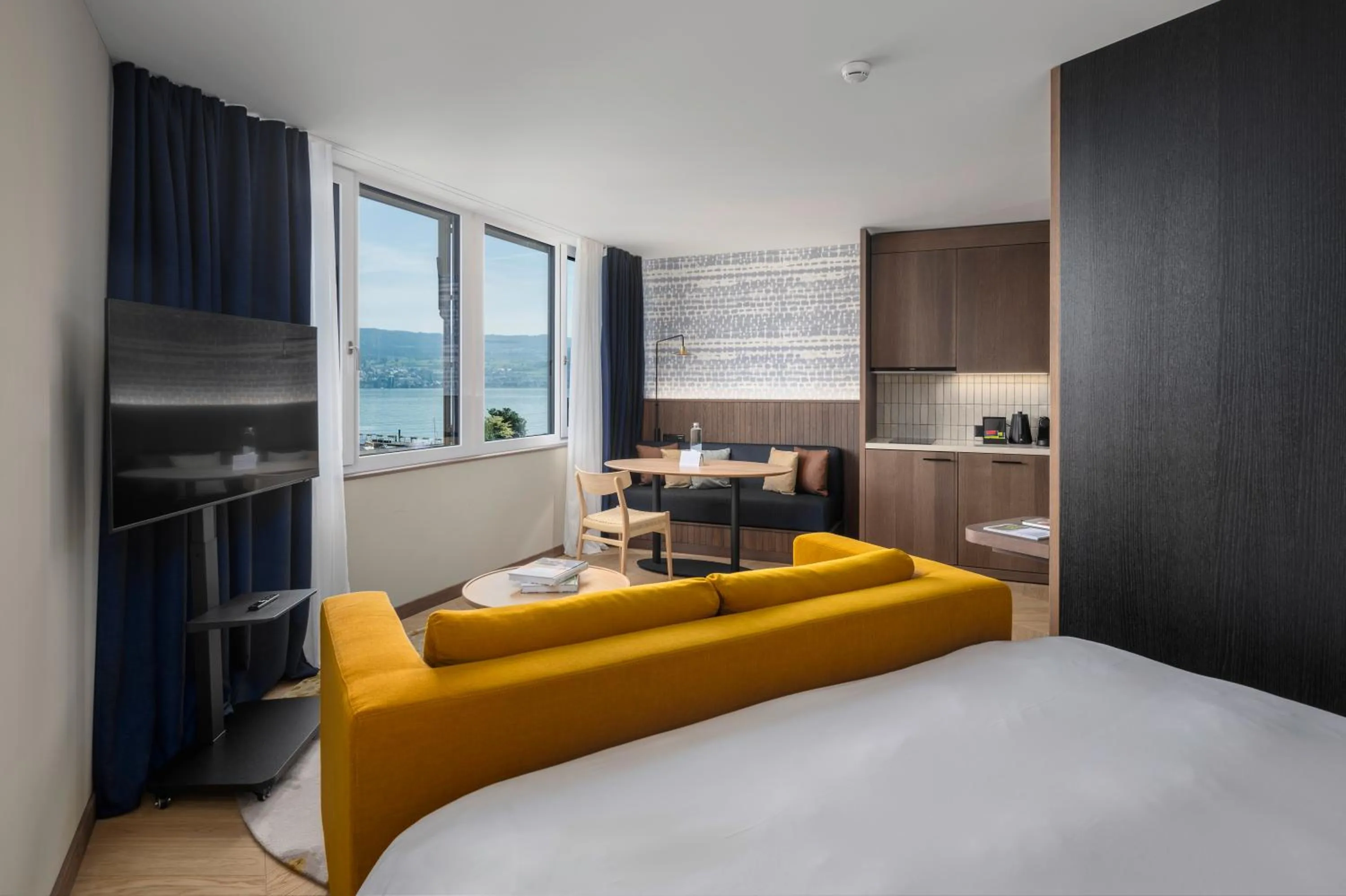 TV and multimedia, Bed in Hotel Meierhof