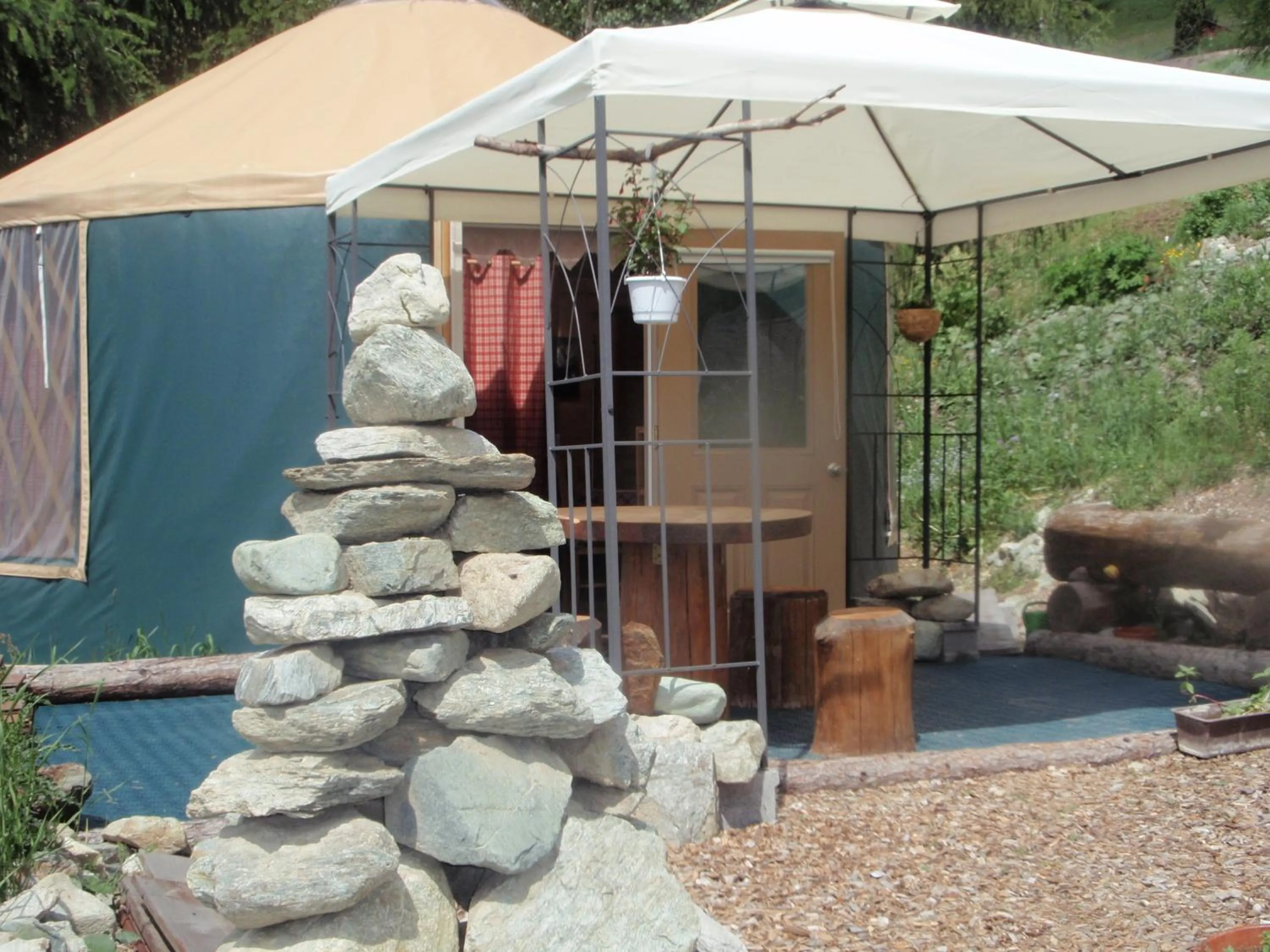 Balcony/Terrace in Les Gîtes du Cairn