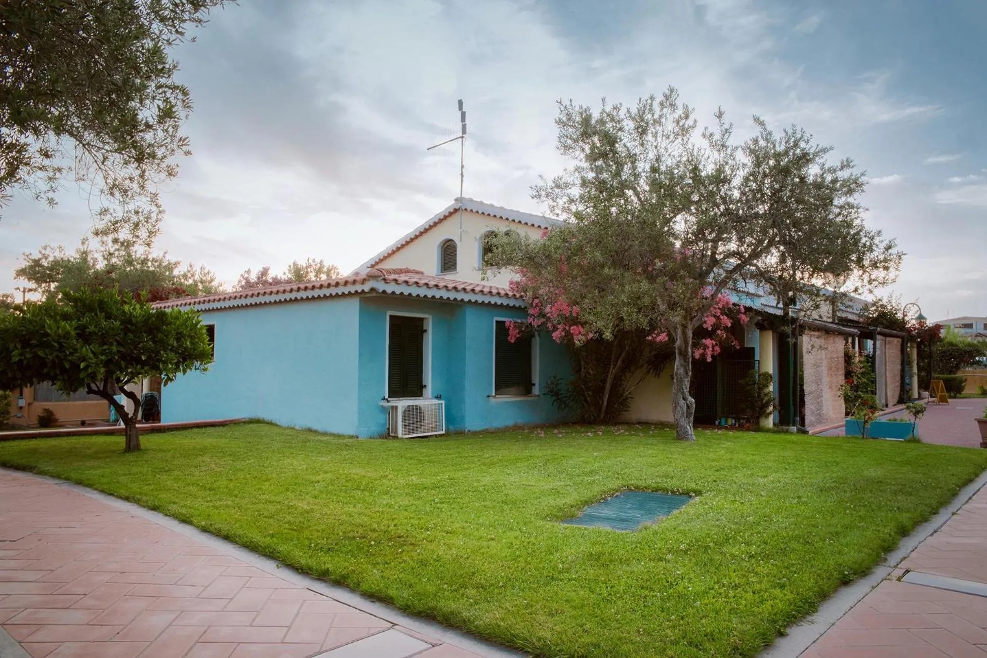 Garden view in Residence Verde Mare Official Site