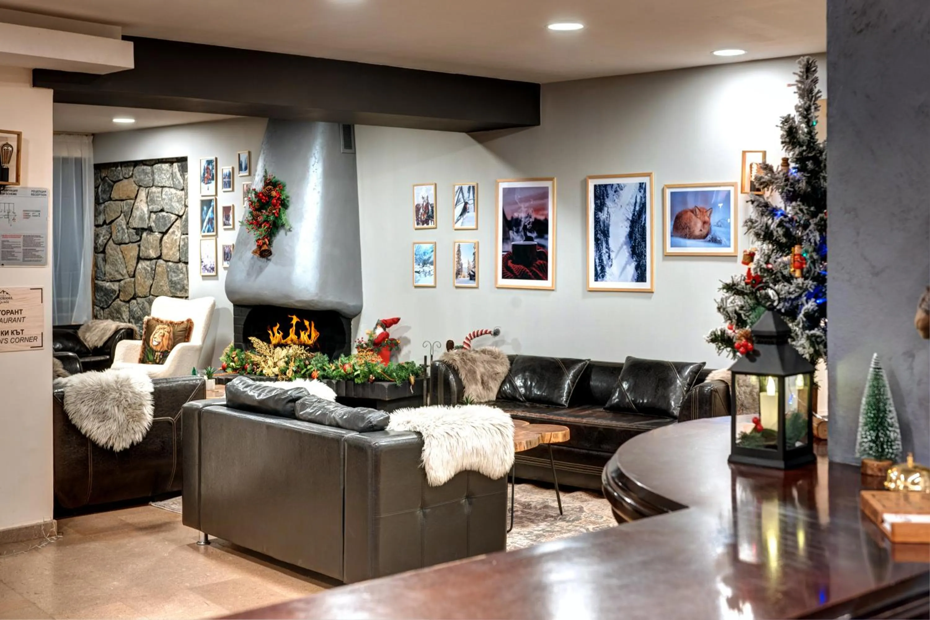 Seating area in Hotel Panorama Ski