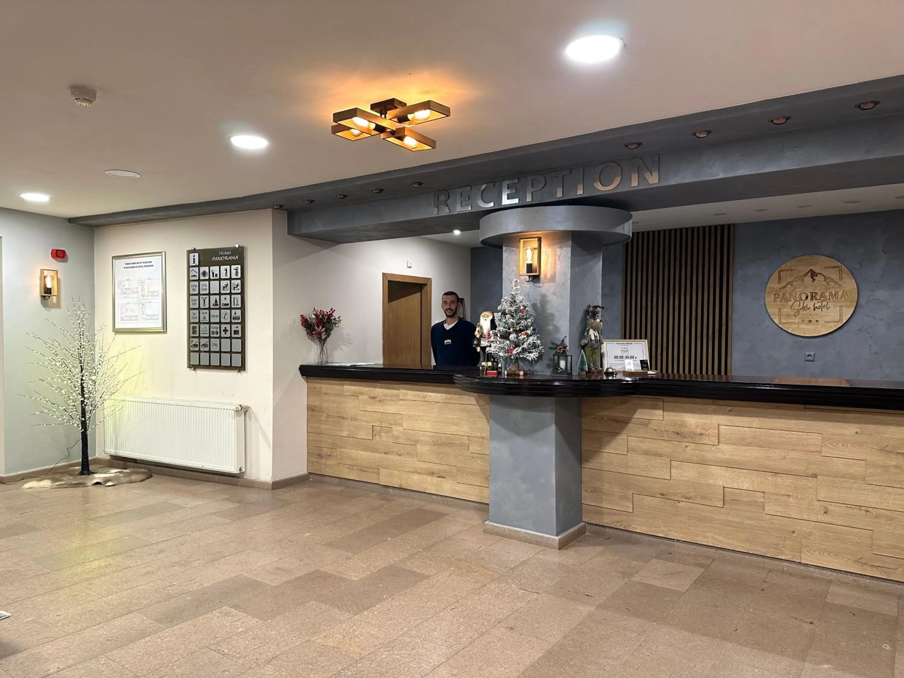 Lobby or reception in Hotel Panorama Ski