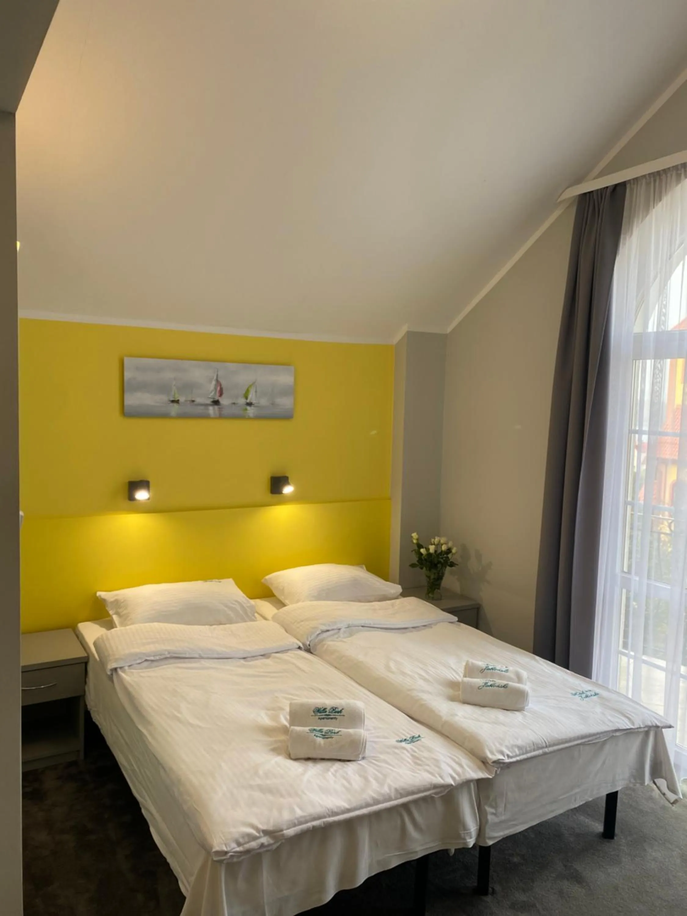 Balcony/Terrace, Bed in Hotel Jabłoński