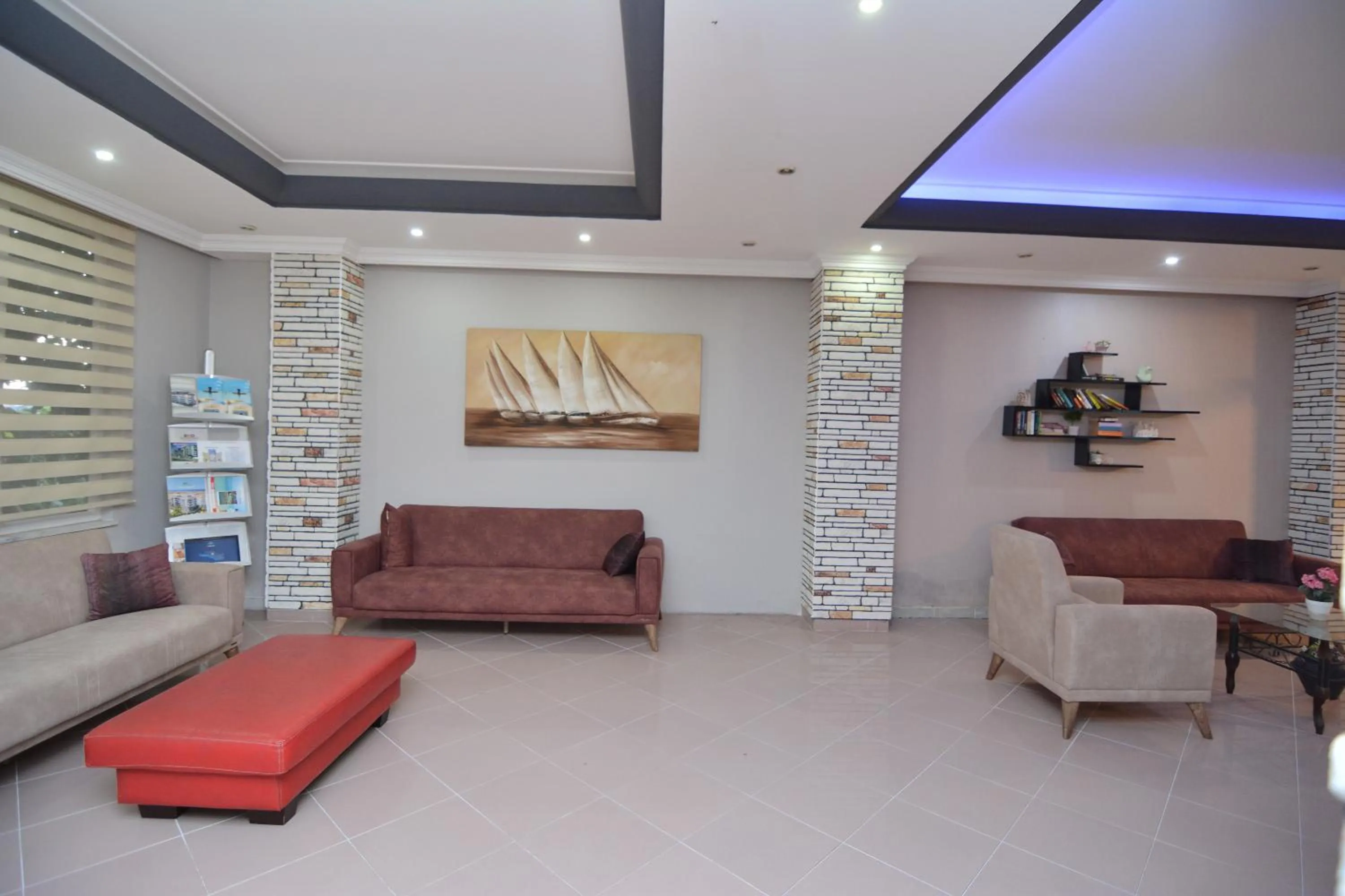 Lobby or reception in Rose Garden Apart Hotel