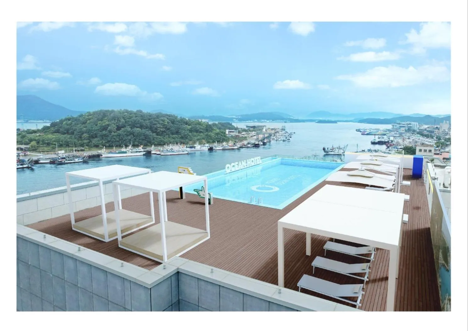 Pool view in Mokpo Ocean Hotel