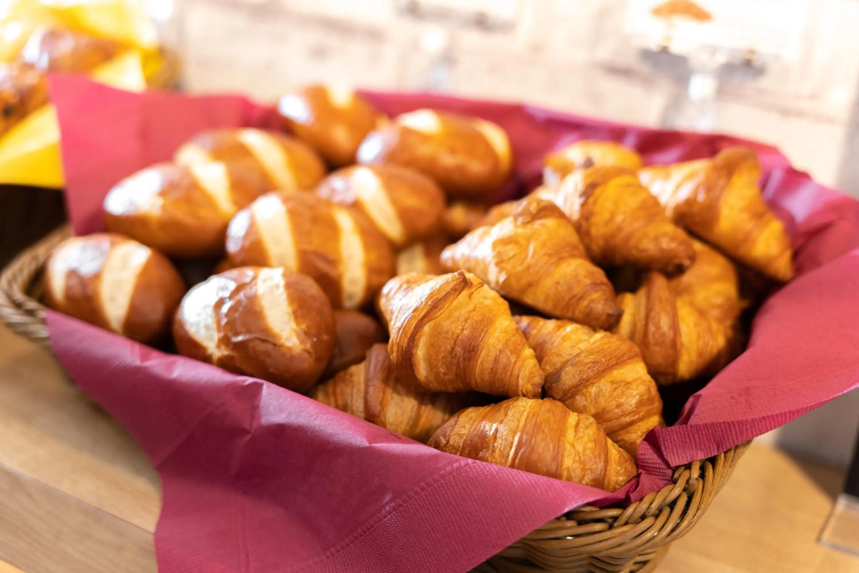 Food and drinks in Super Hotel Tokyo JR Tachikawa Kitaguchi