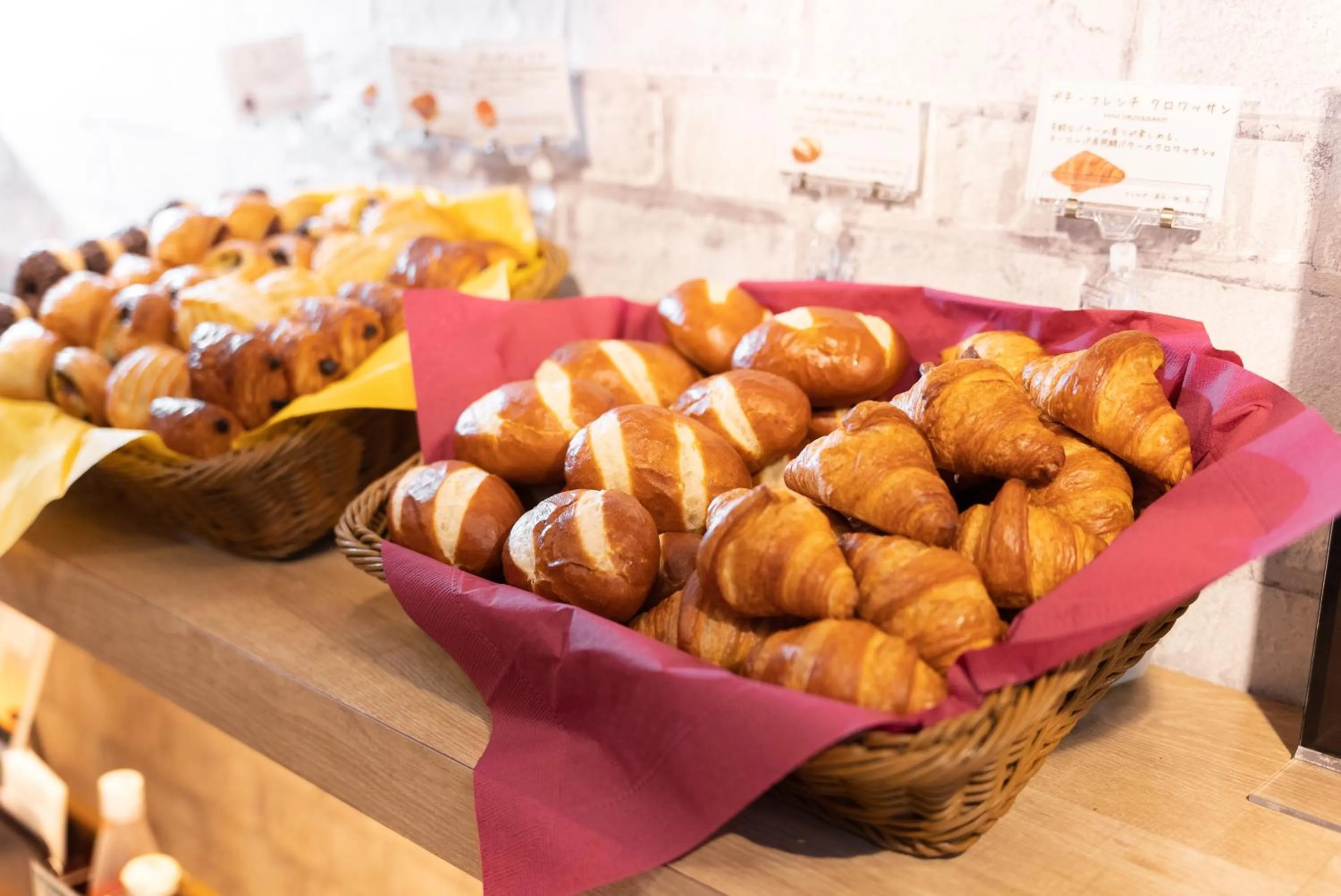 Food and drinks in Super Hotel Tokyo JR Tachikawa Kitaguchi