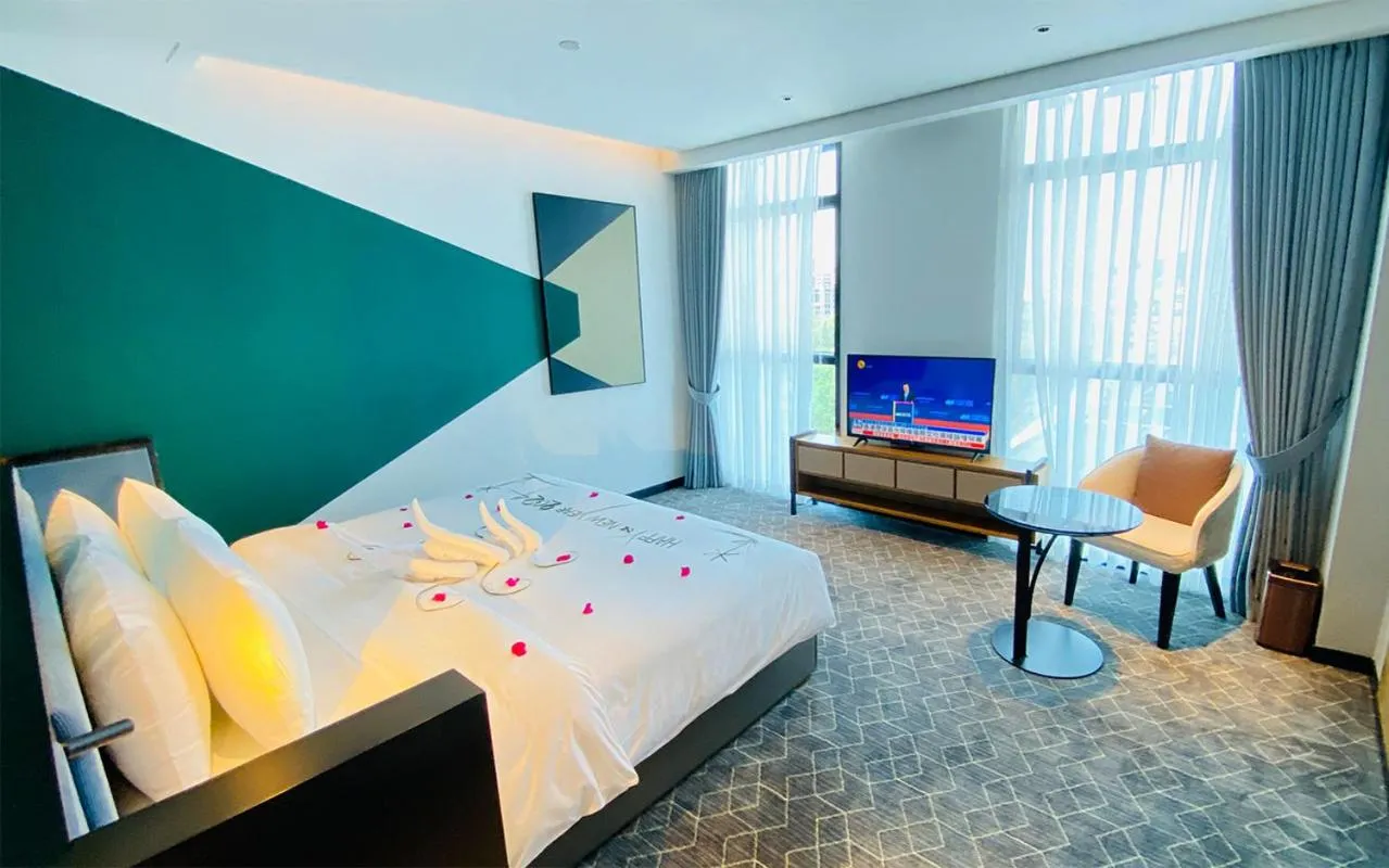 Bed in SIHA Hotel & Casino