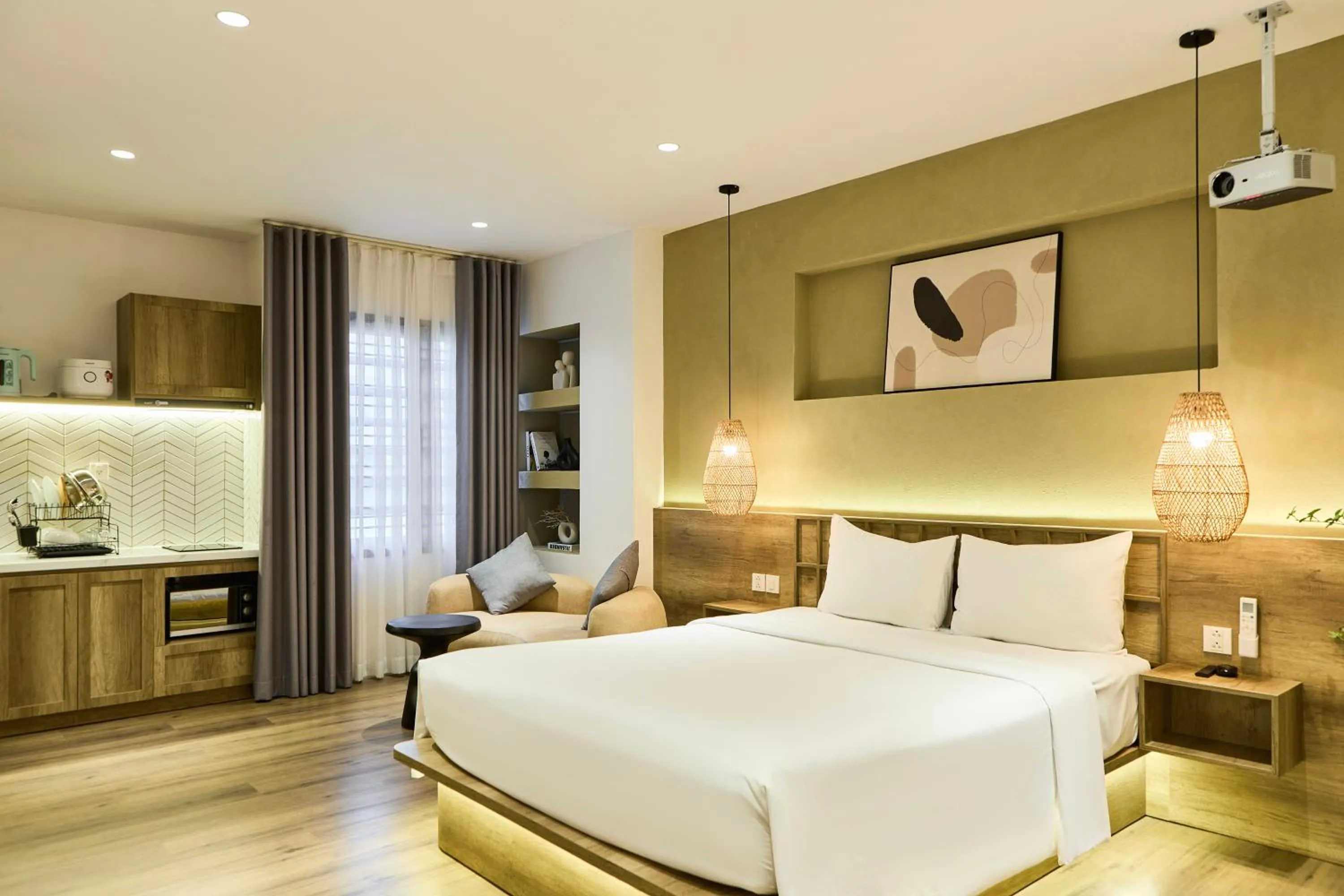 Bed in Kin Wander Tân Phong, The Moonage