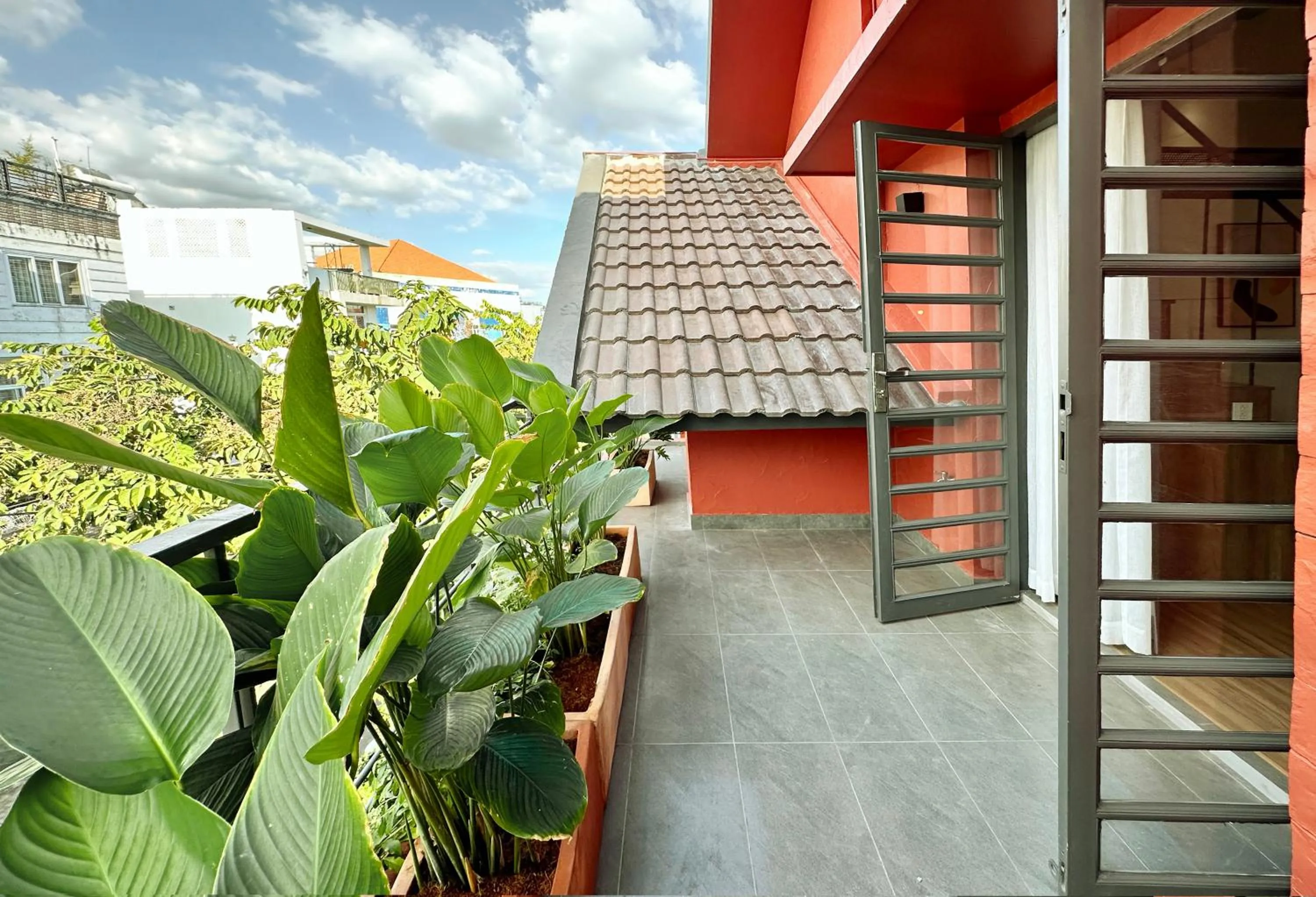 Balcony/Terrace in Kin Wander Tân Phong, The Moonage