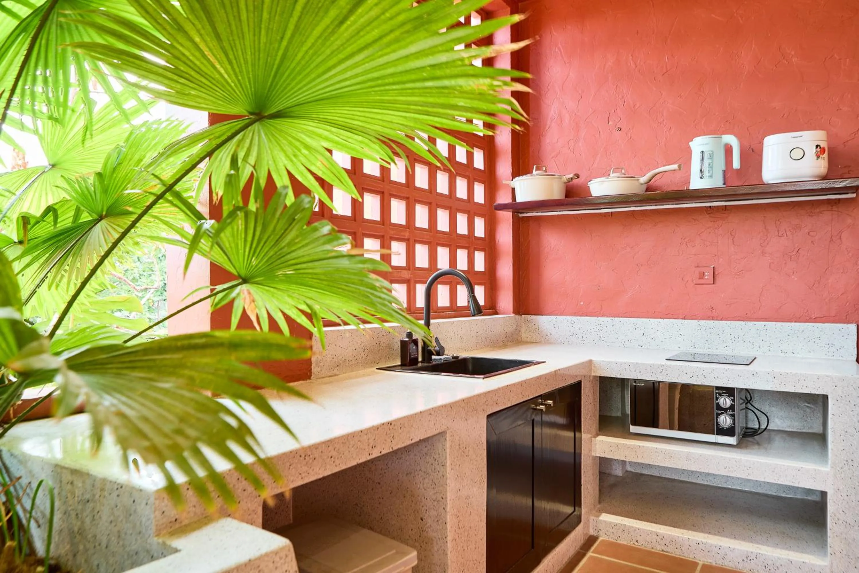 Off site in Kin Wander Tân Phong, The Moonage