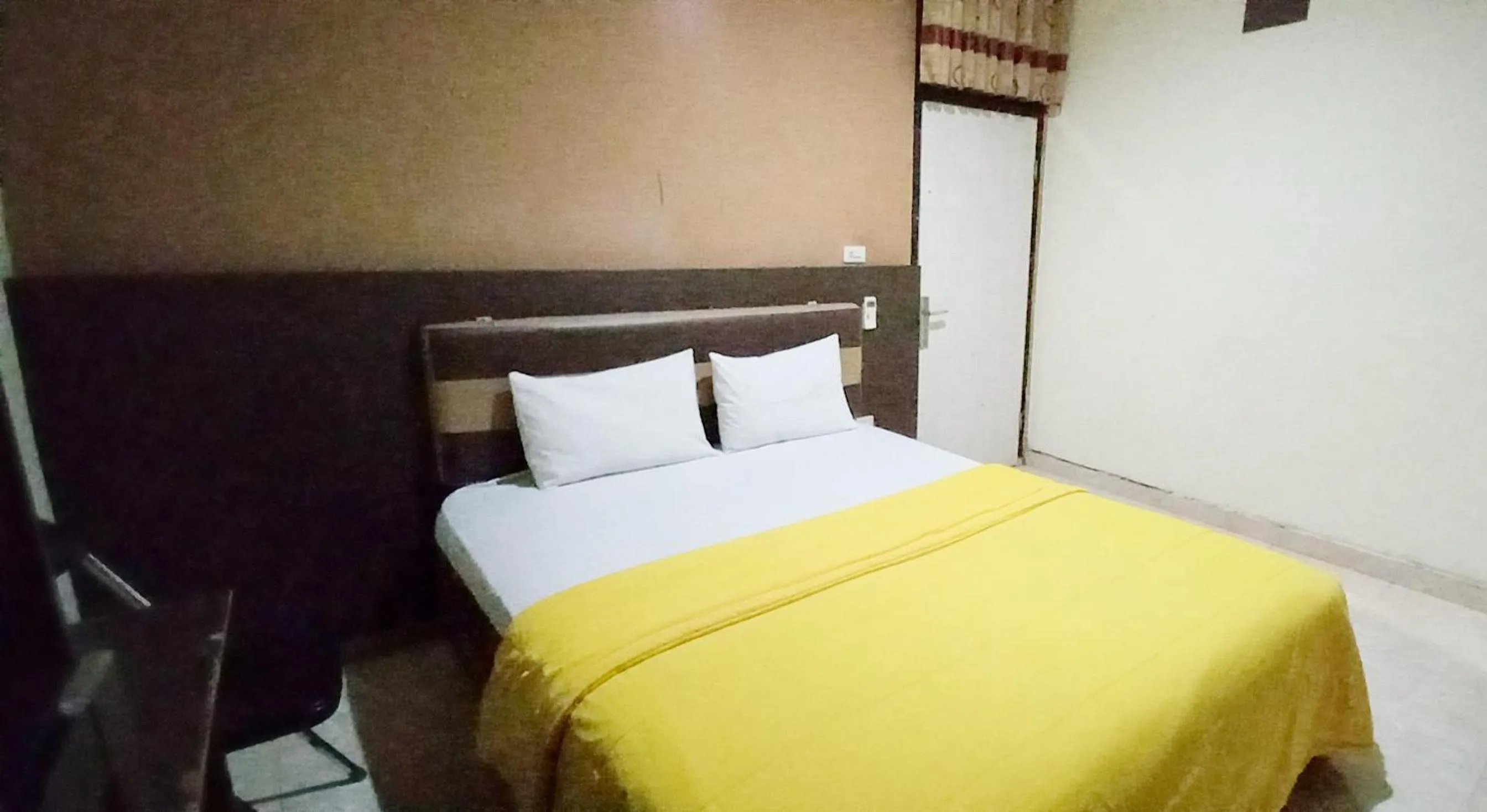 Bedroom, Bed in Hotel Syariah GS HERITAGE, Kota Metro