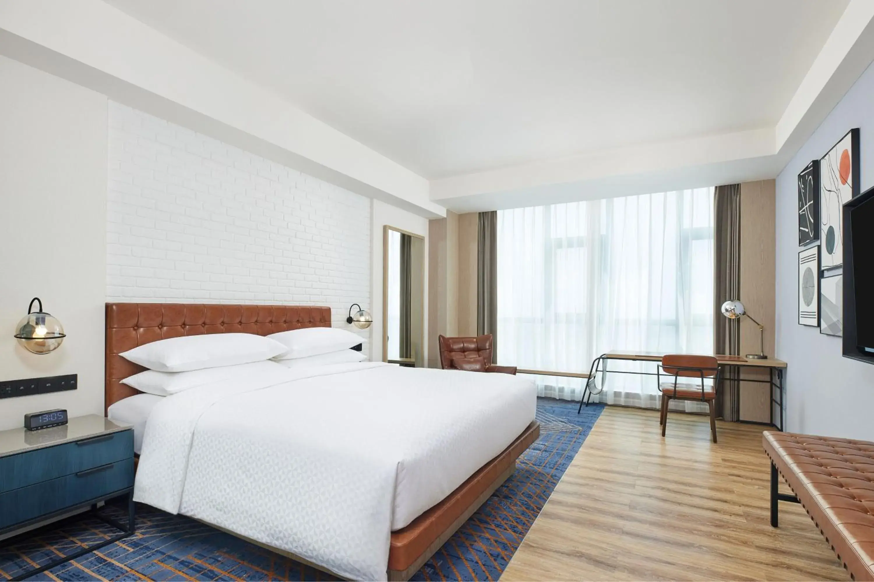 Superior King Room with City View in Four Points by Sheraton Nantong, Haimen Superior King Room with City View in Four Points by Sheraton Nantong, Haimen