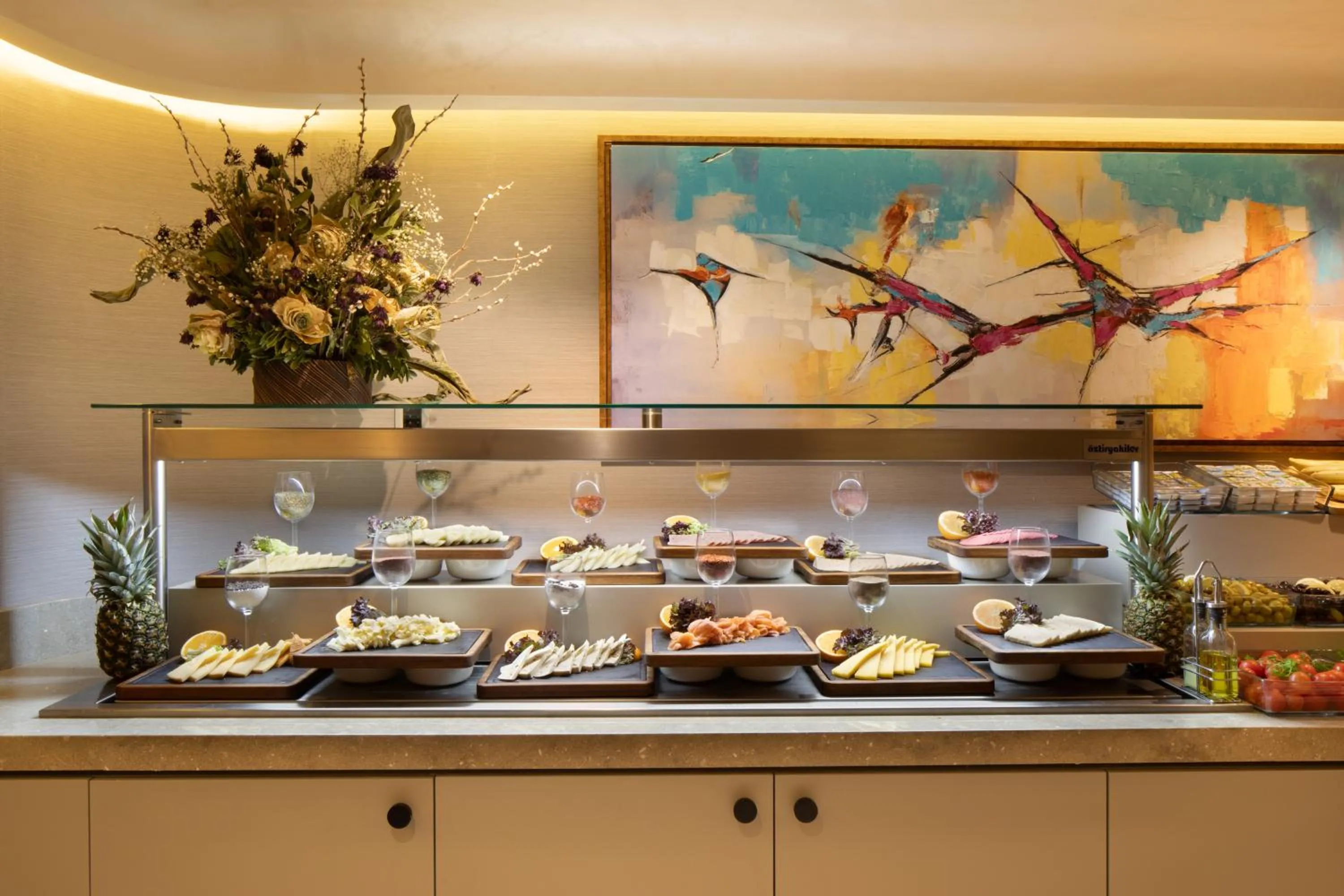 Buffet breakfast in Bentley Hotel Old City-Special Class