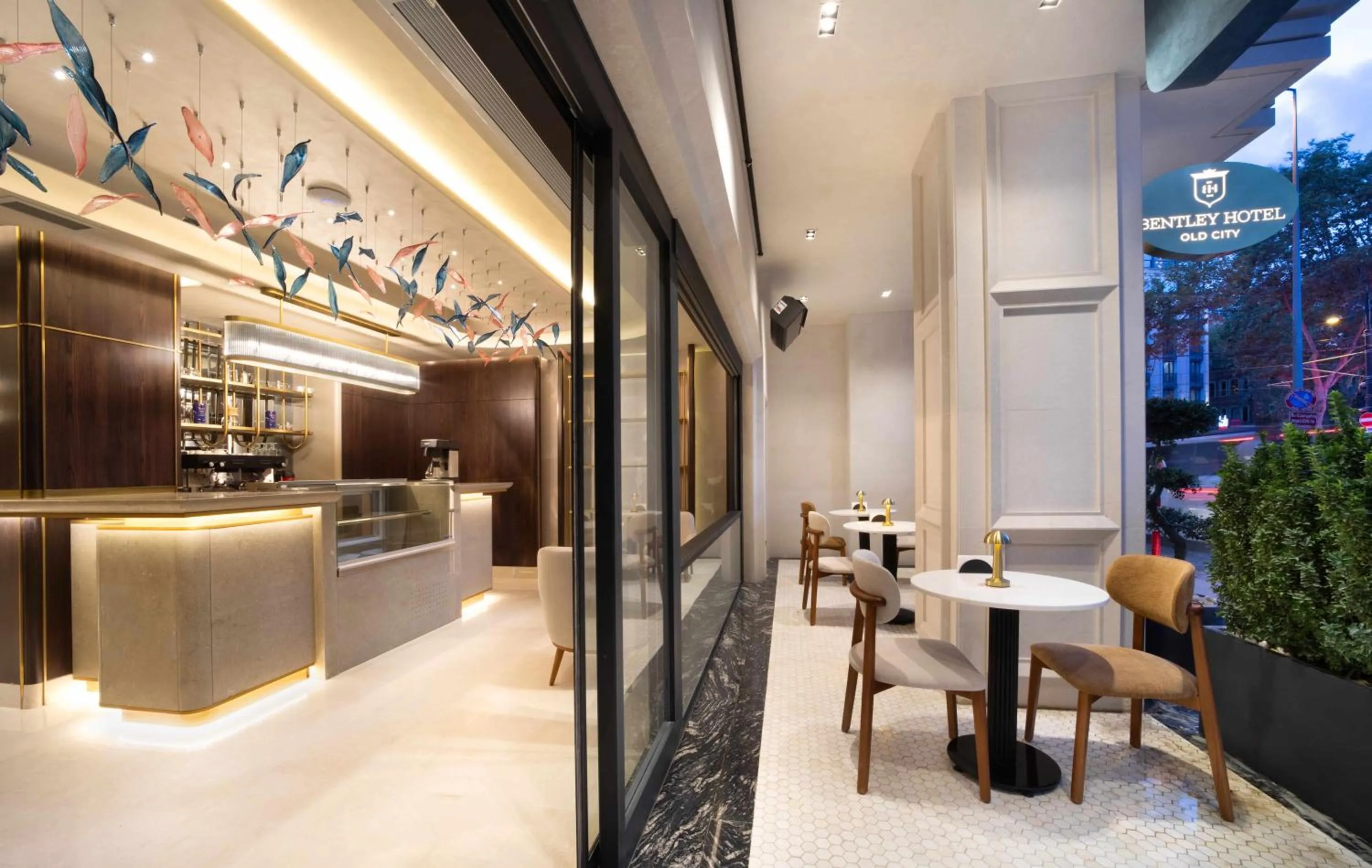 Property building in Bentley Hotel Old City-Special Class