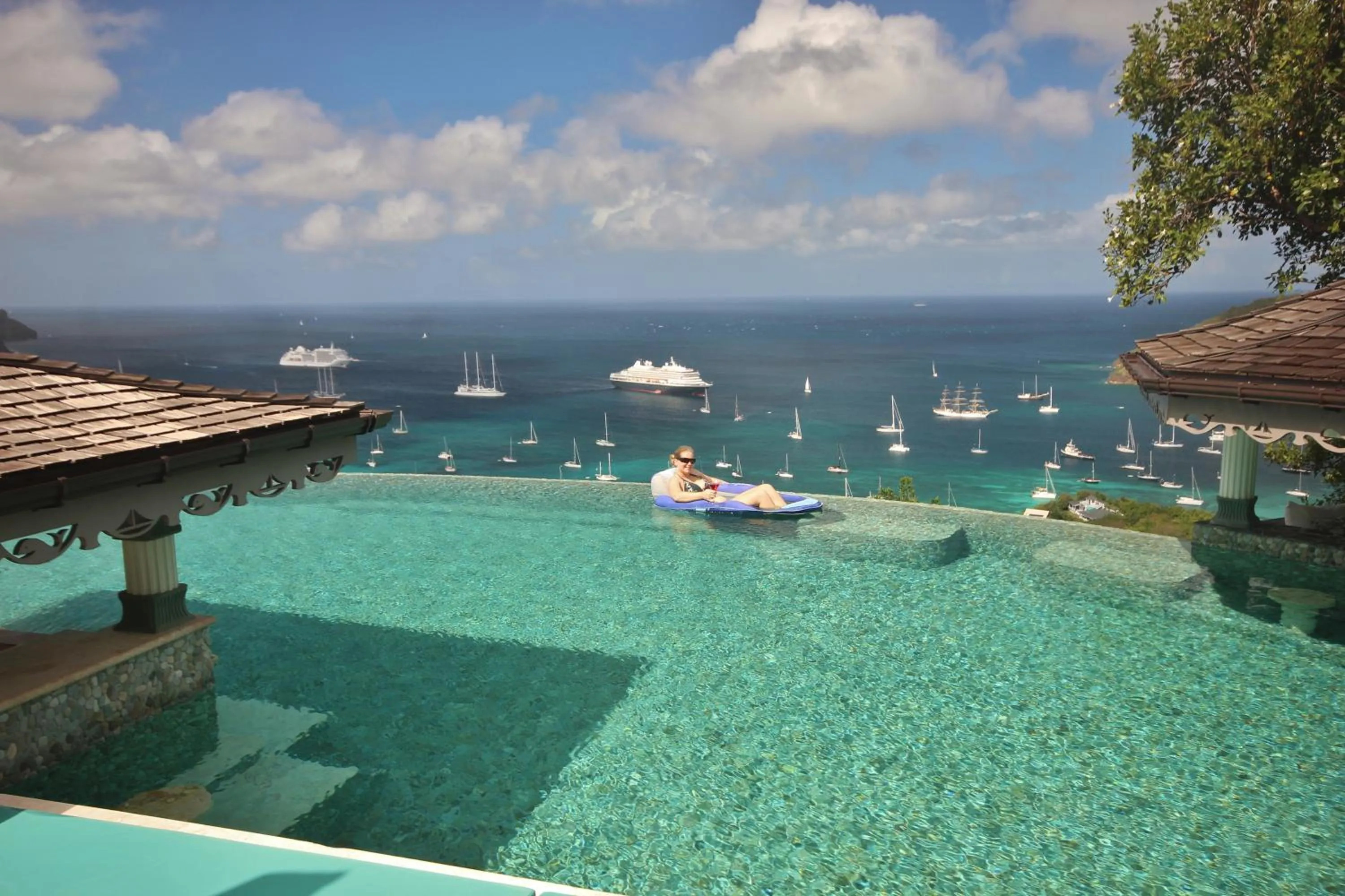 Pool view in Tropical Hideaway