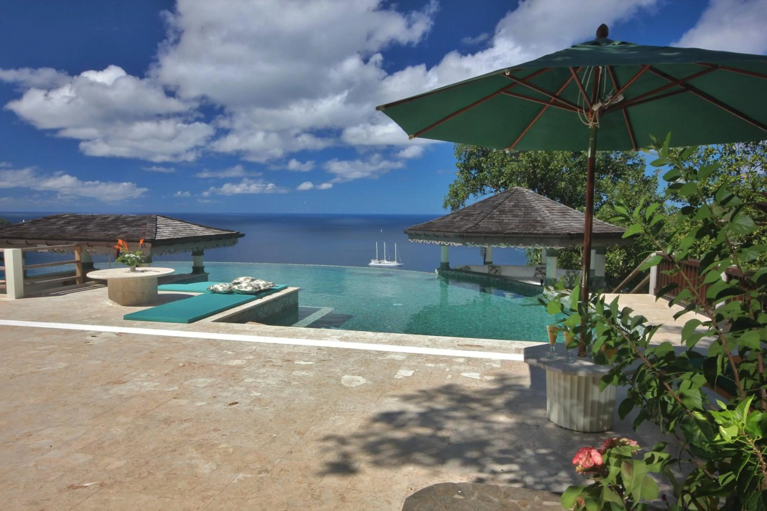 Patio in Tropical Hideaway