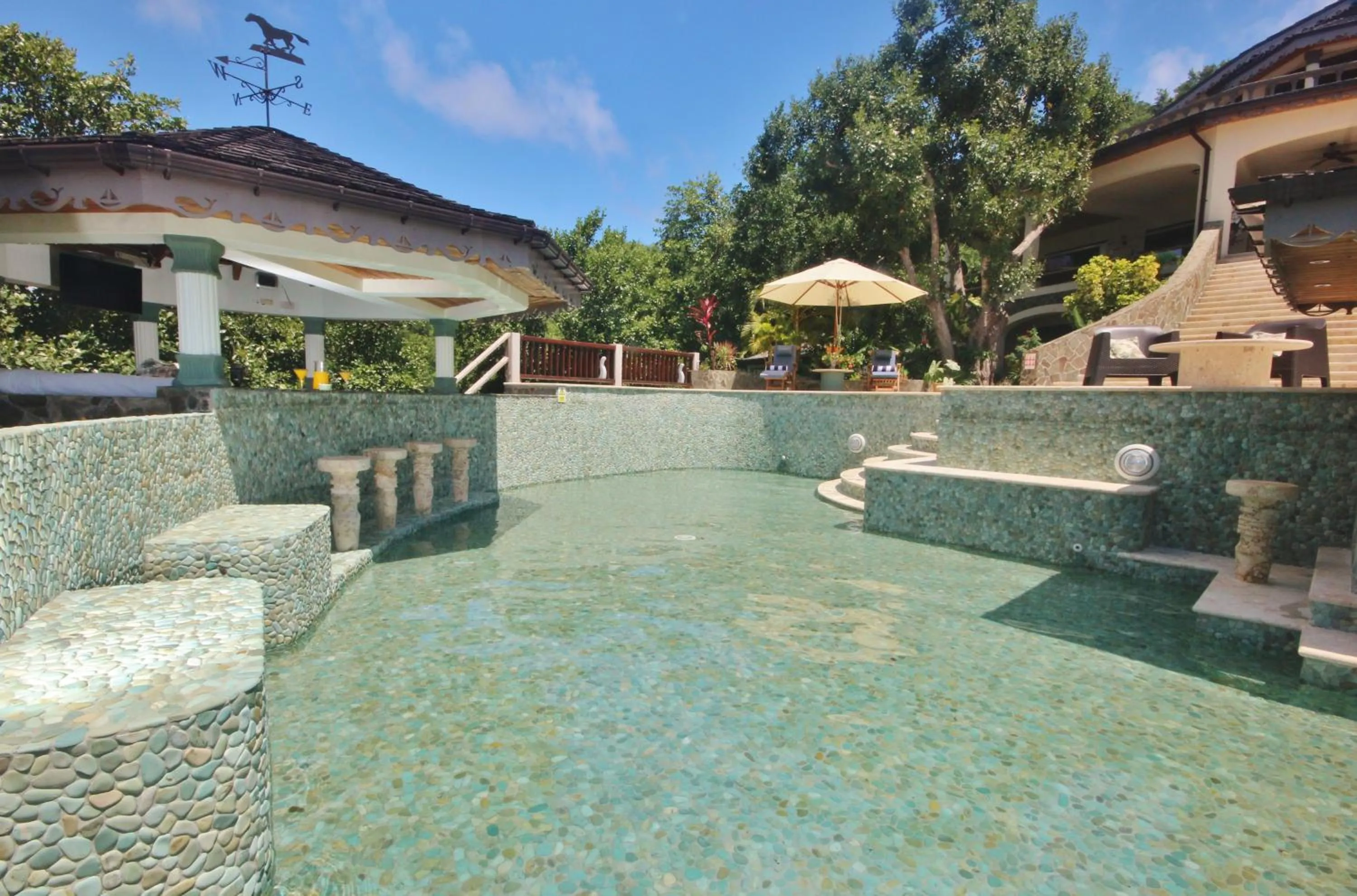 Pool view in Tropical Hideaway