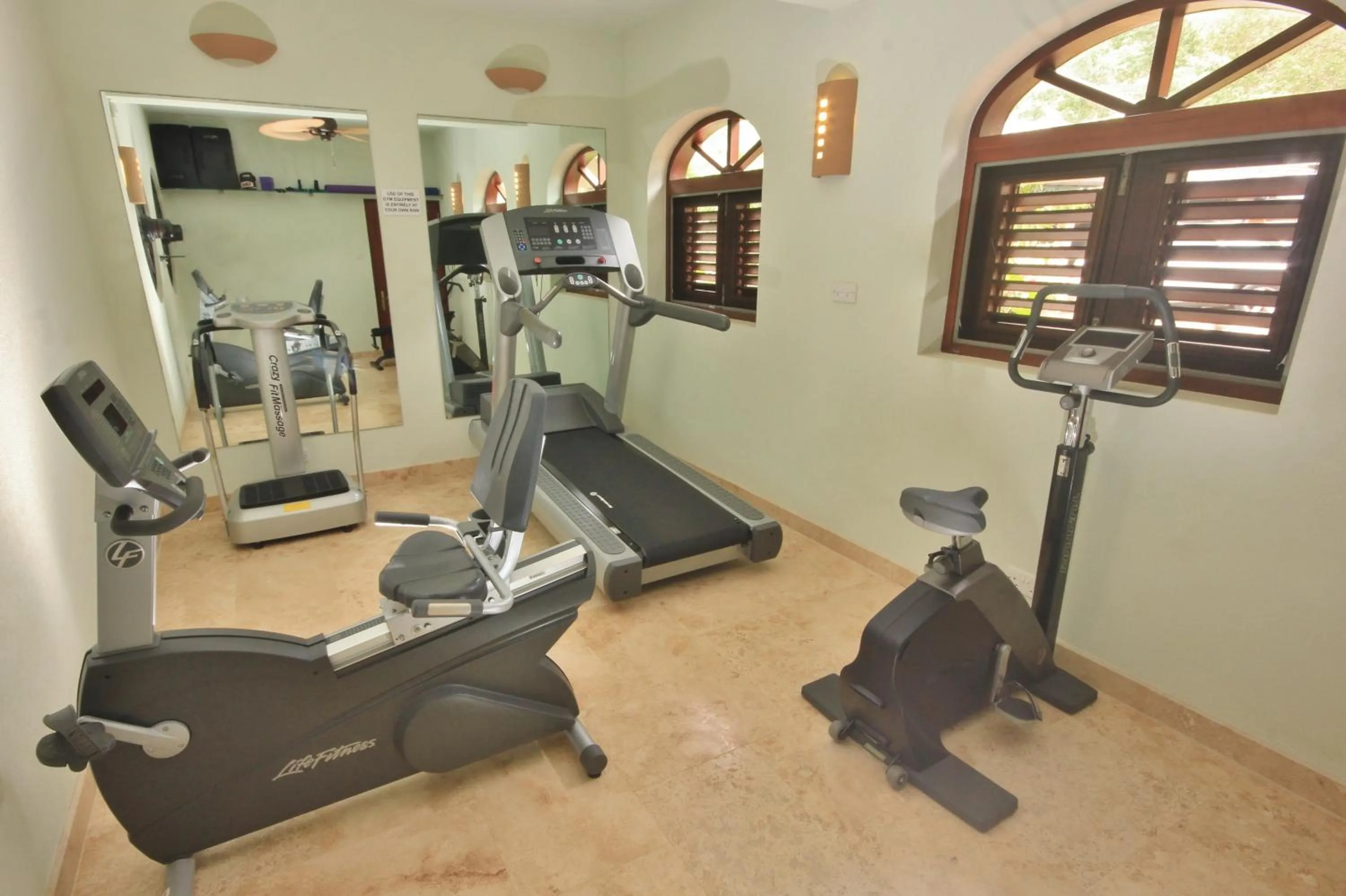 Fitness centre/facilities in Tropical Hideaway