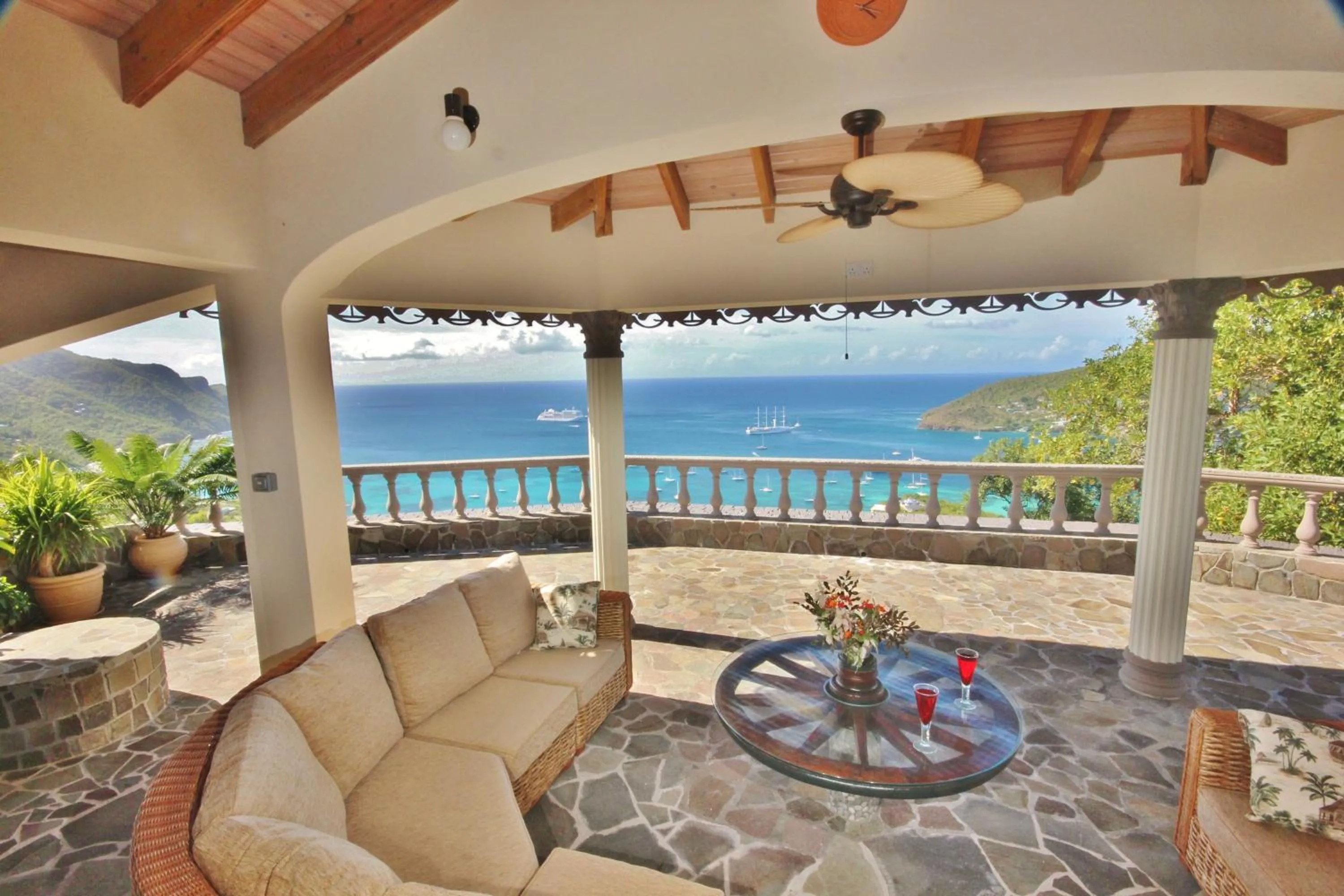 Patio in Tropical Hideaway