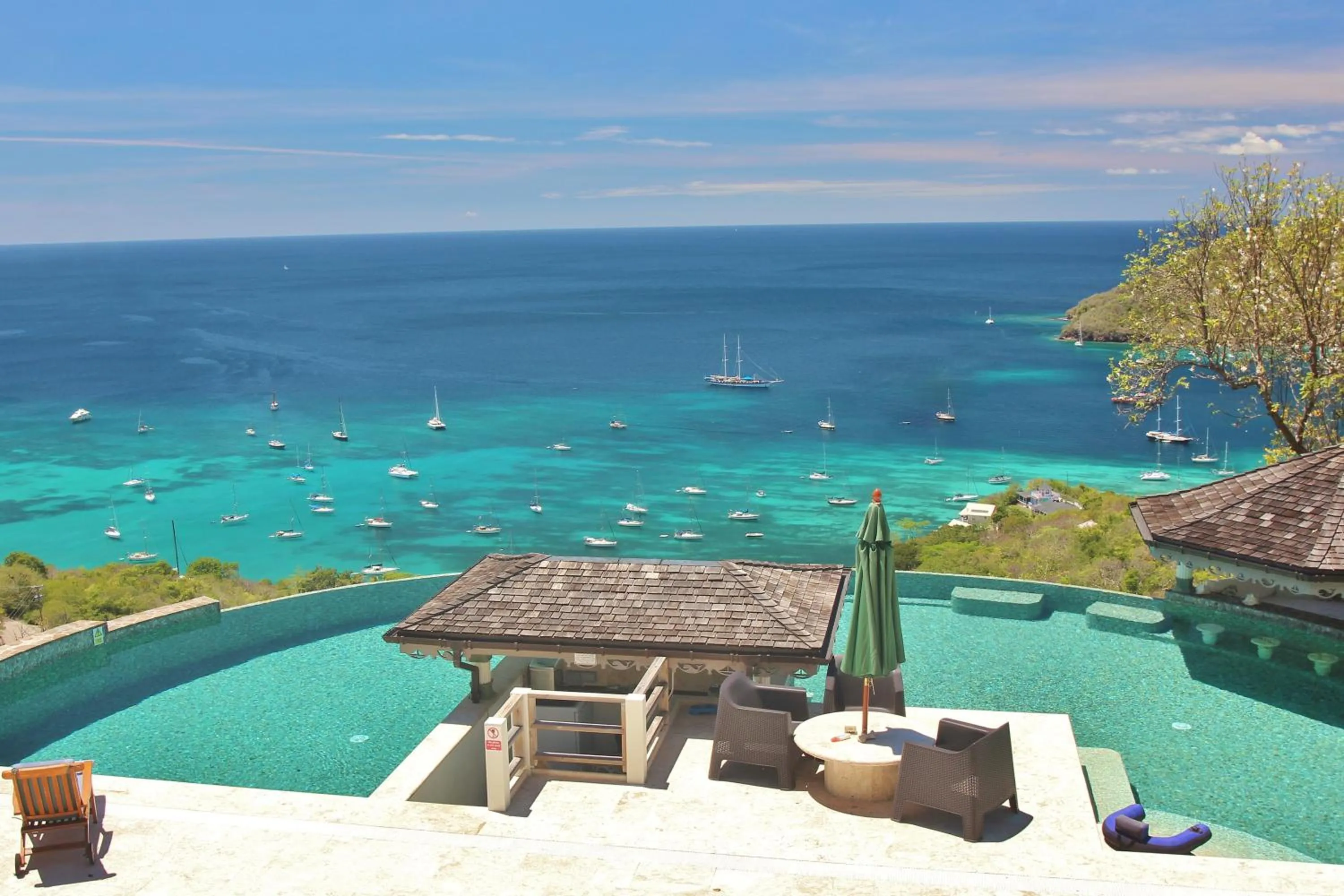 Pool view in Tropical Hideaway