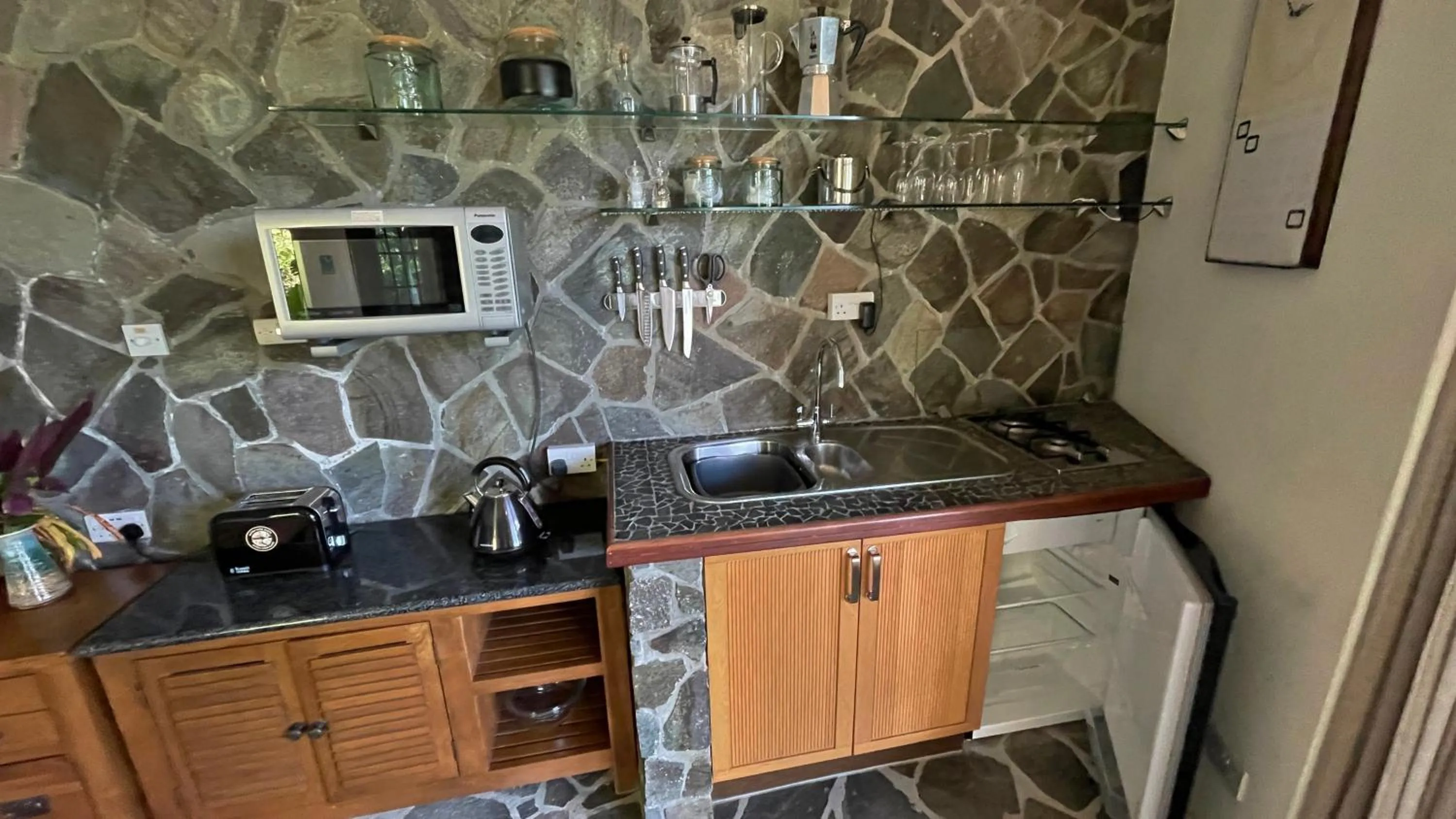 Property building in Tropical Hideaway