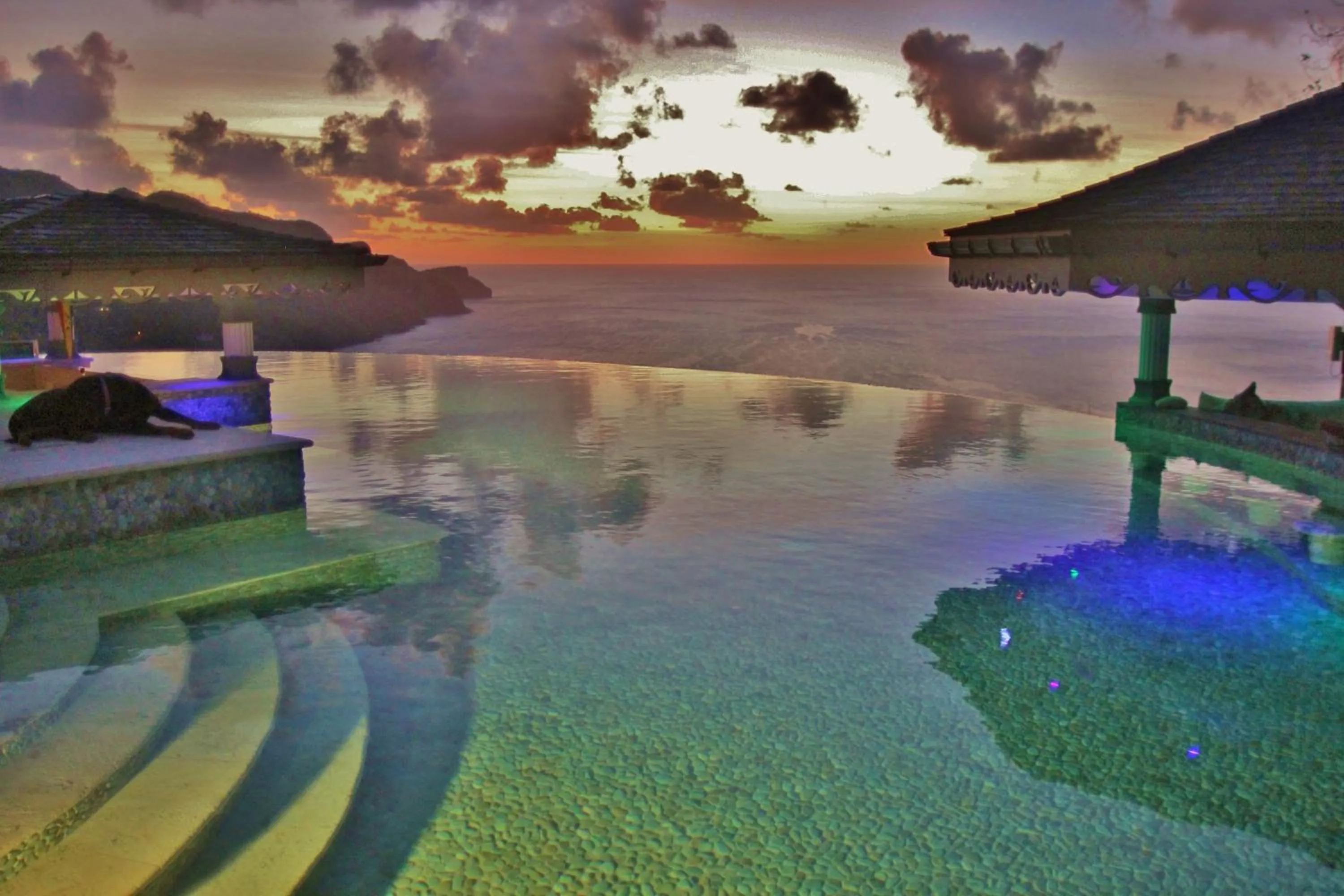 Pool view in Tropical Hideaway