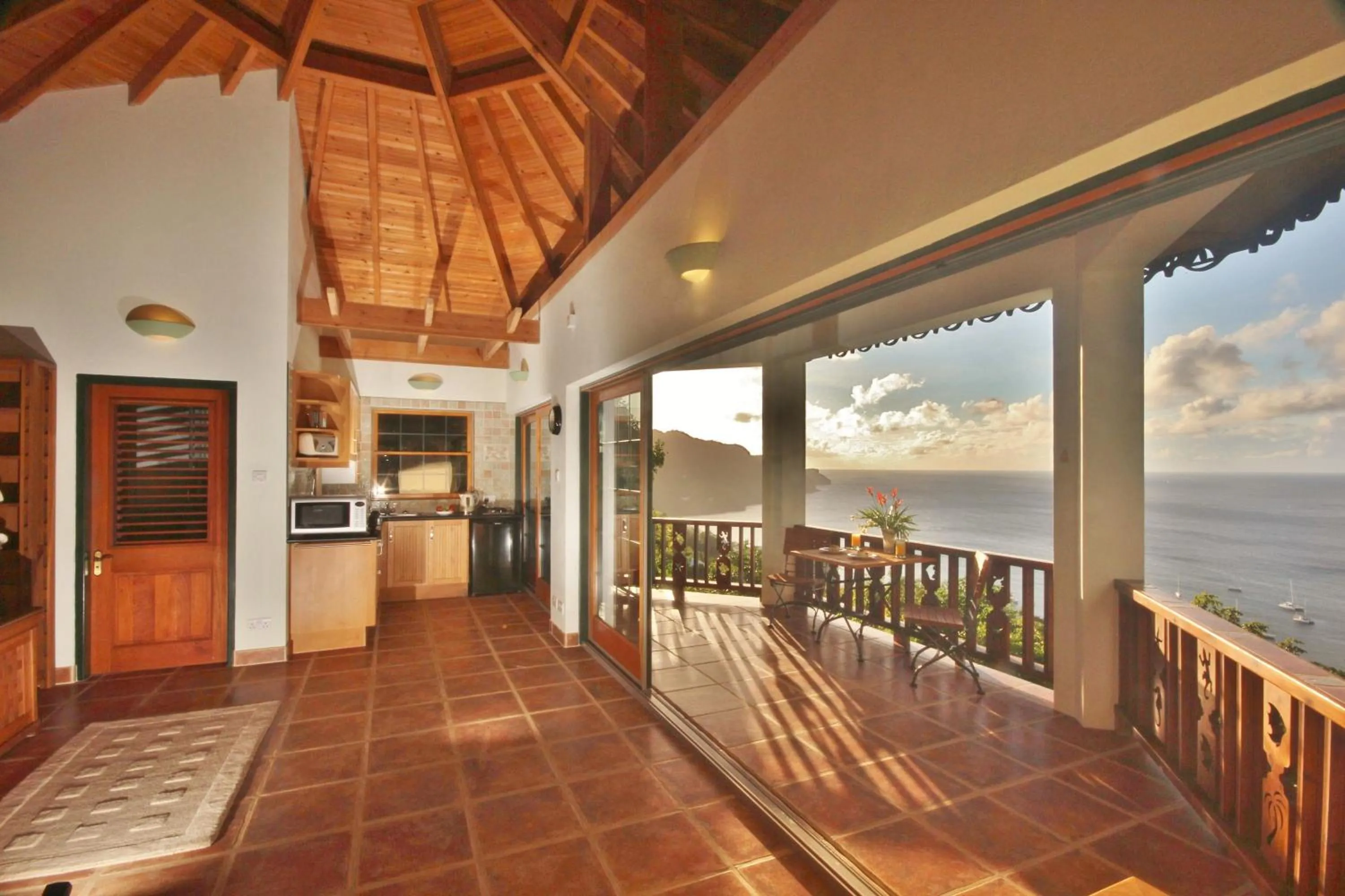 Patio in Tropical Hideaway