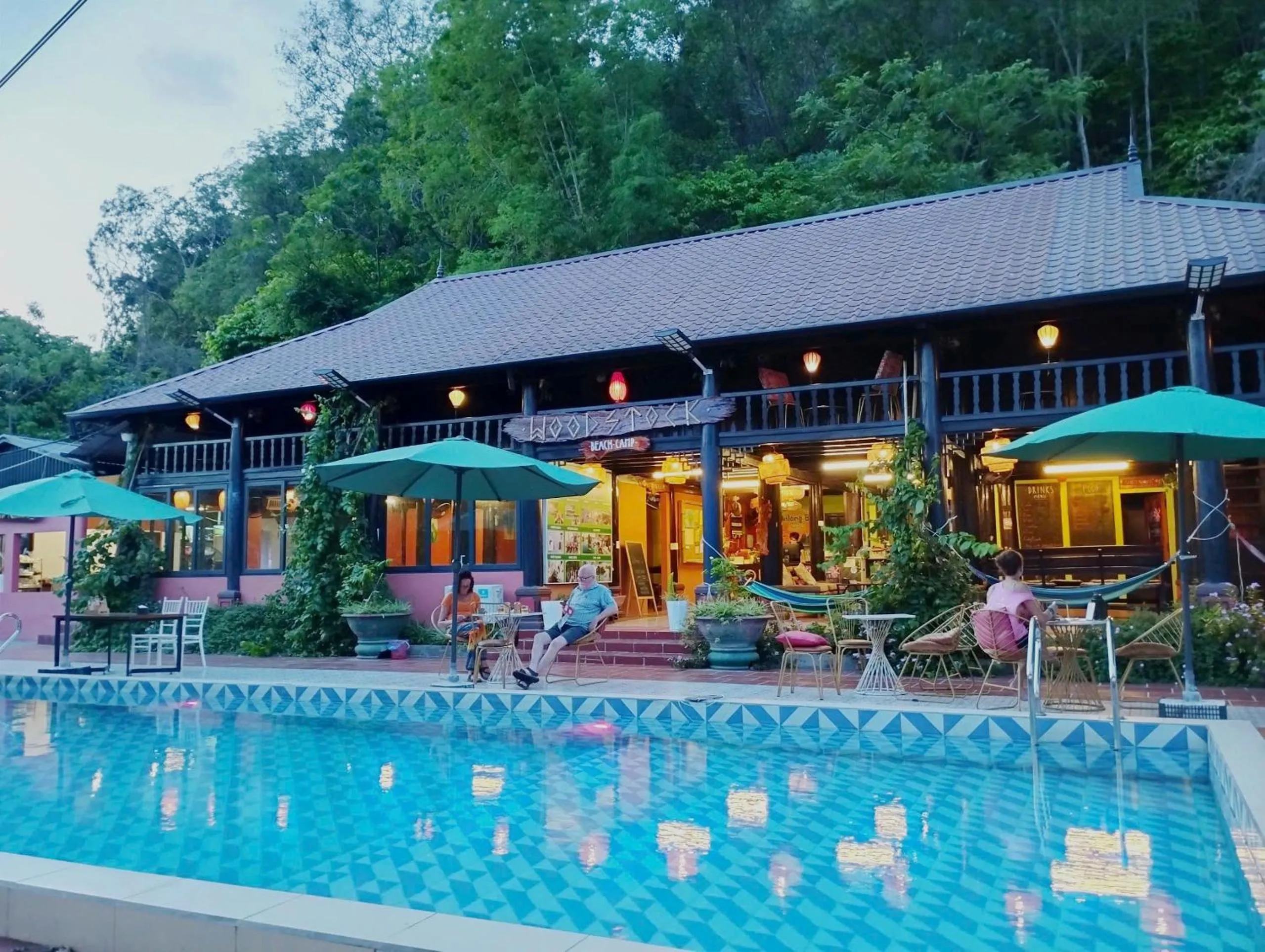 Woodstock Beach Camp