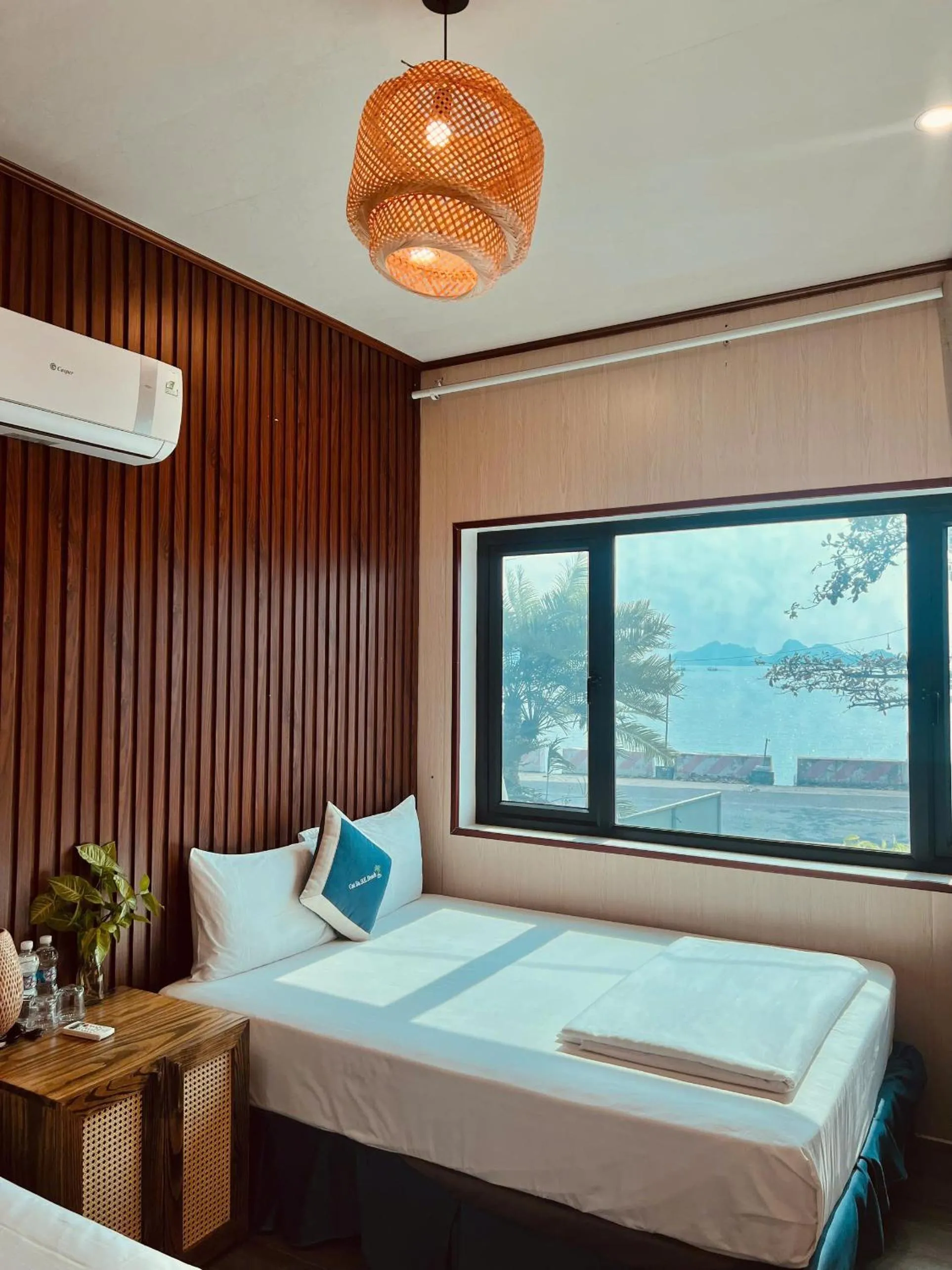 Bed in Woodstock Beach Camp