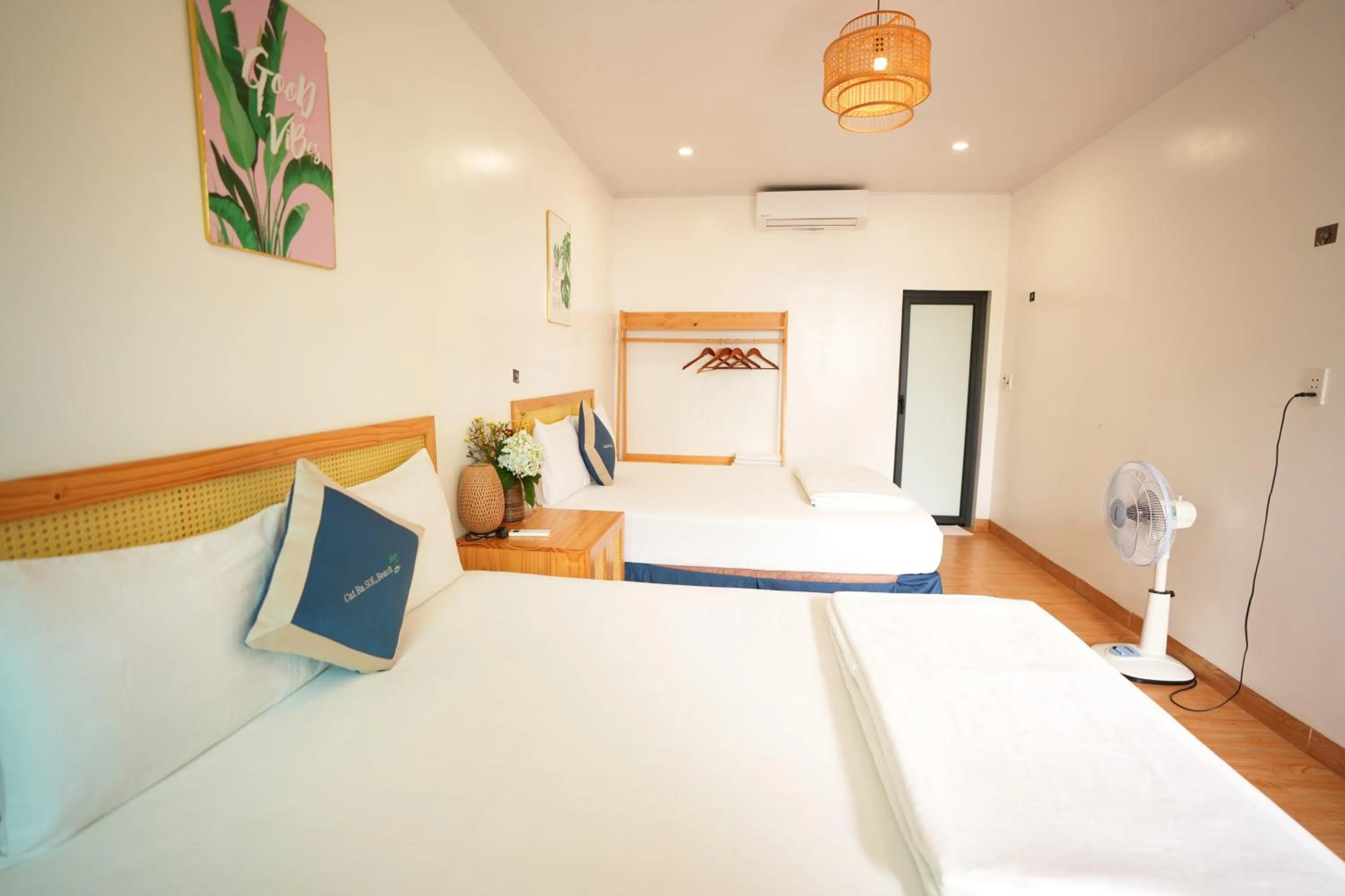 Bedroom, Bed in Woodstock Beach Camp