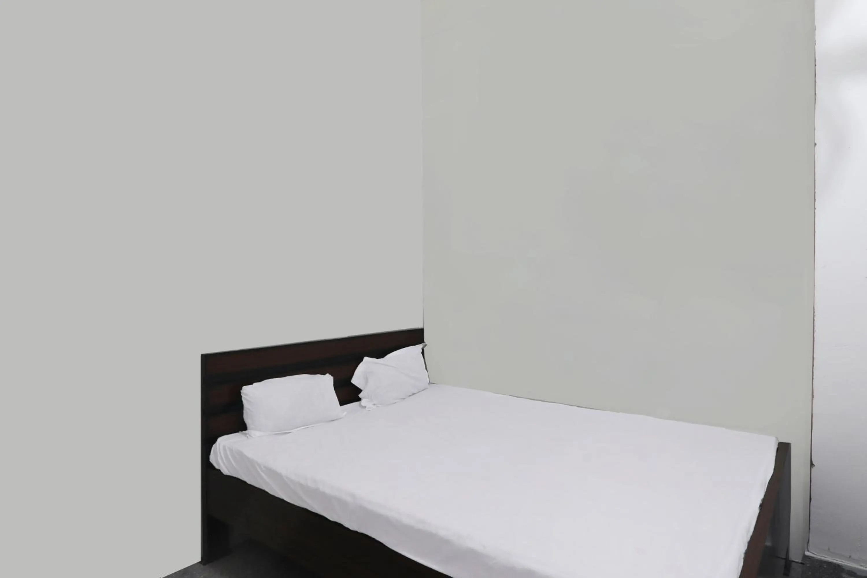 Bedroom, Bed in Hotel O OM Guest House