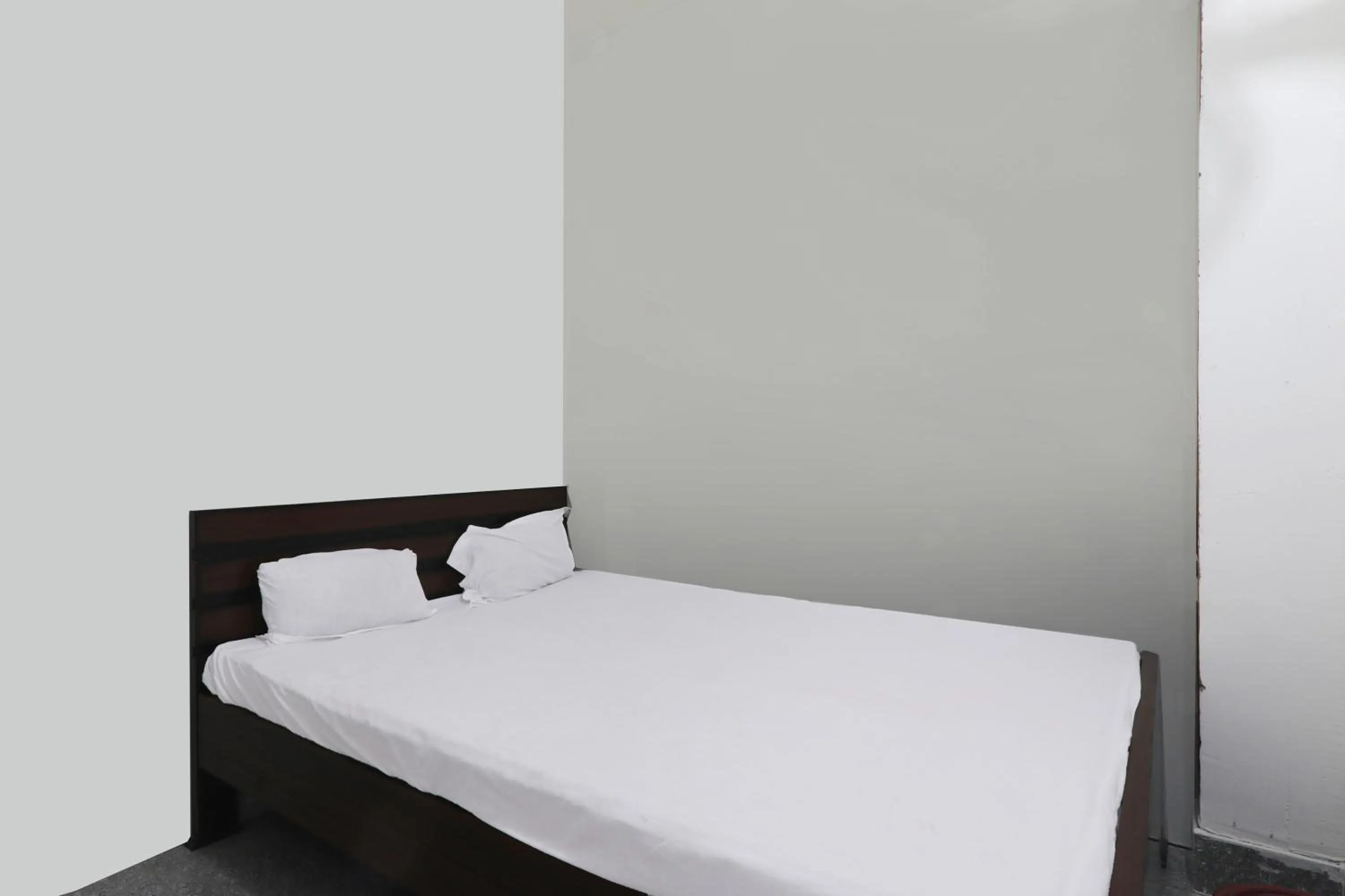 Bedroom, Bed in Hotel O OM Guest House